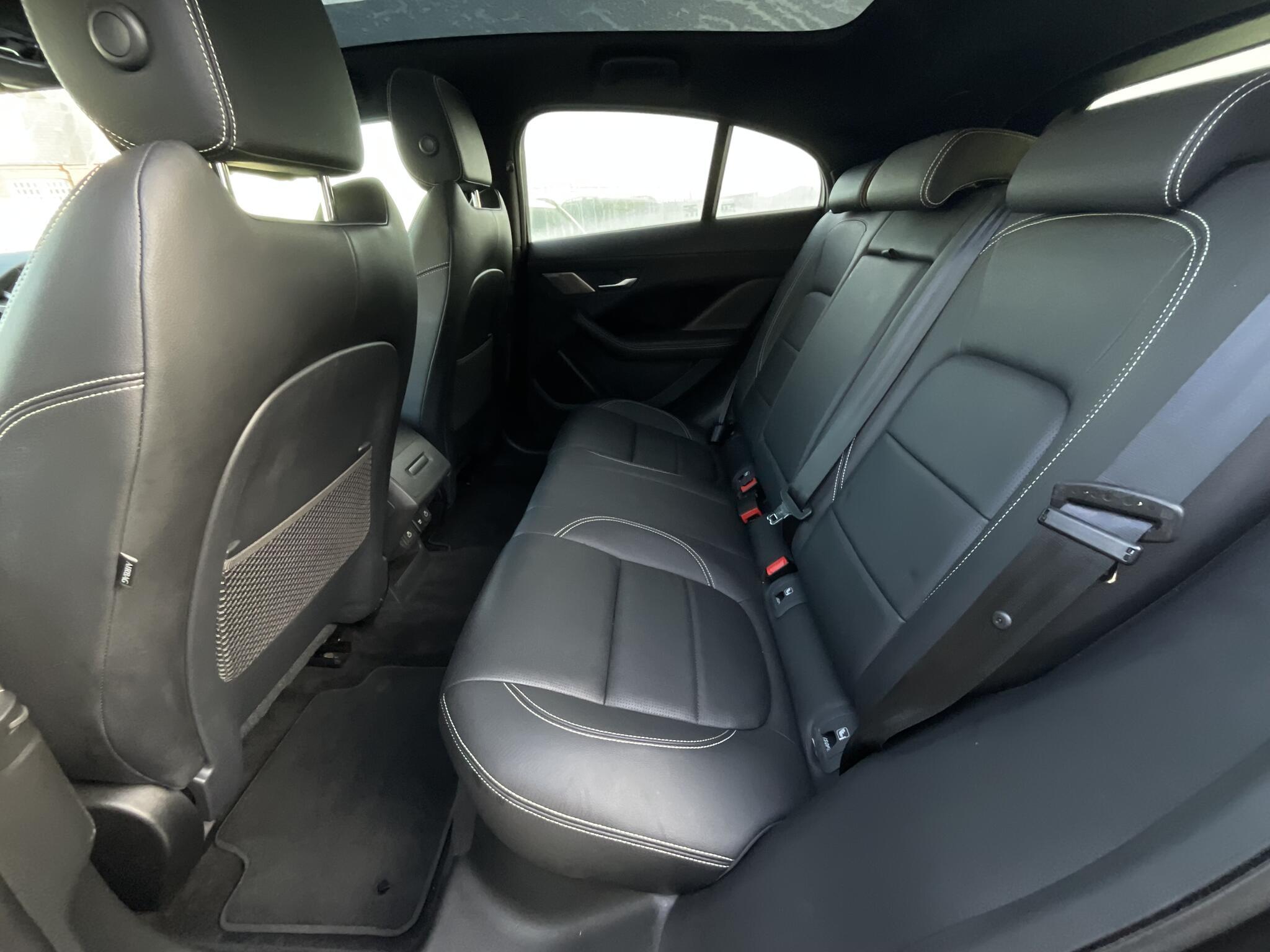 Jaguar I-Pace - Image 15