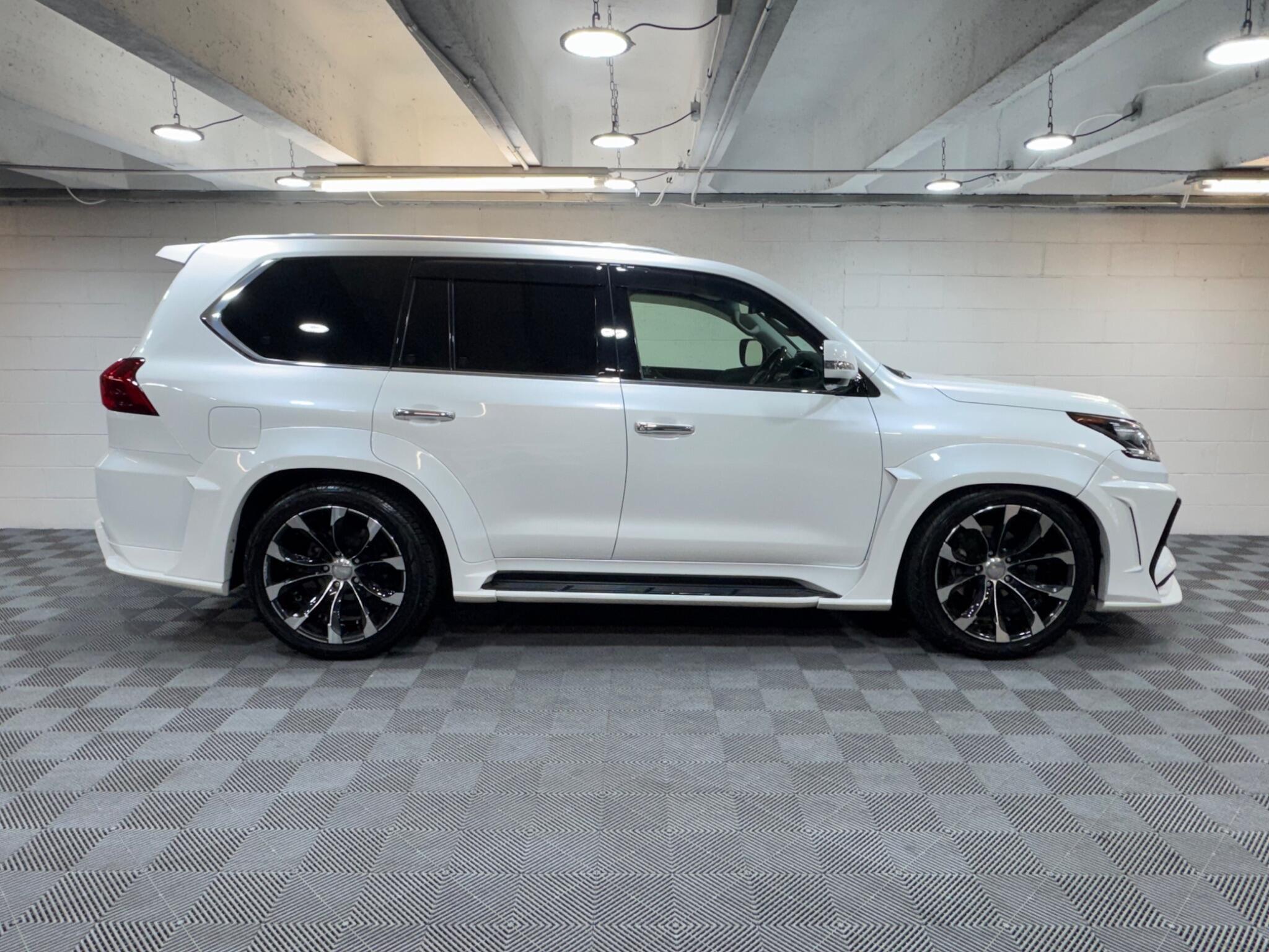Lexus LX - Image 6