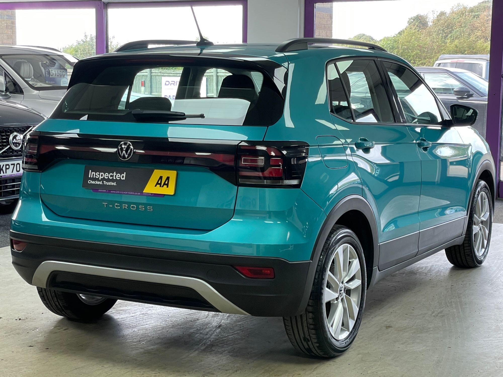 Volkswagen T-Cross - Image 10