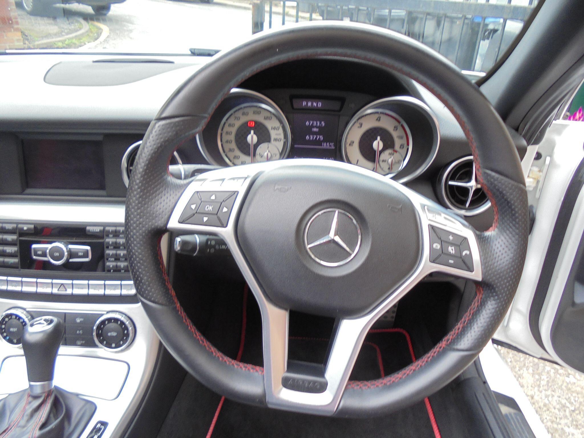 Mercedes SLK - Image 7