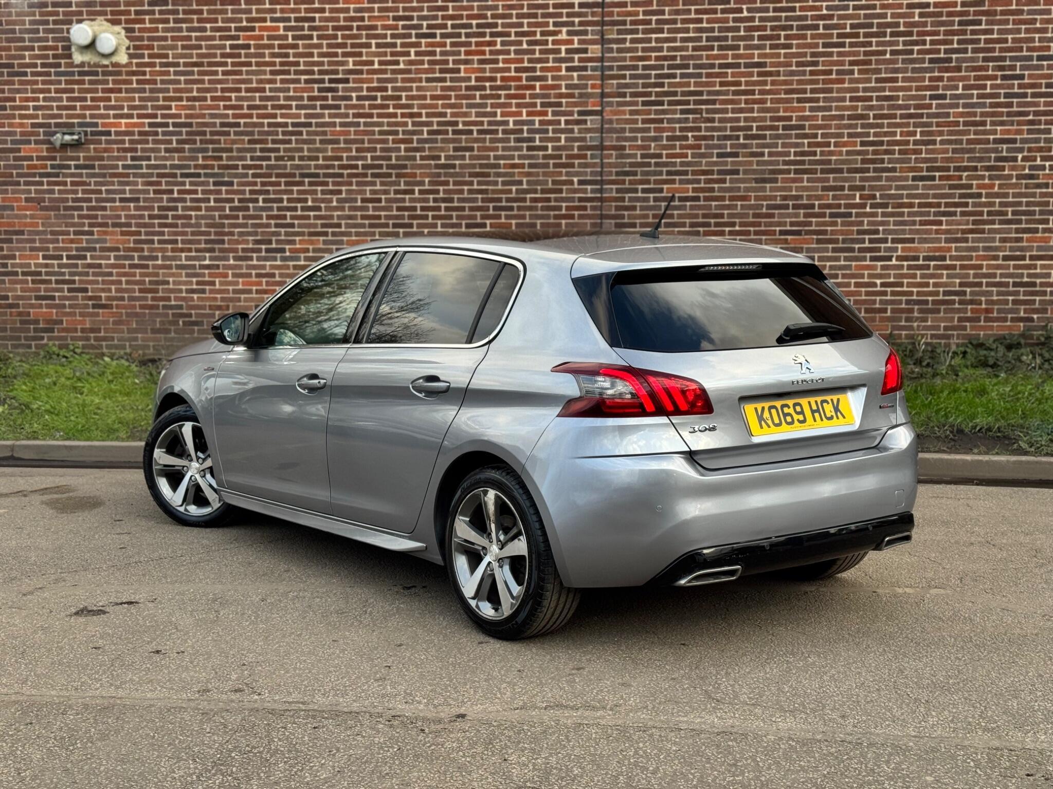 Peugeot 308 - Image 40