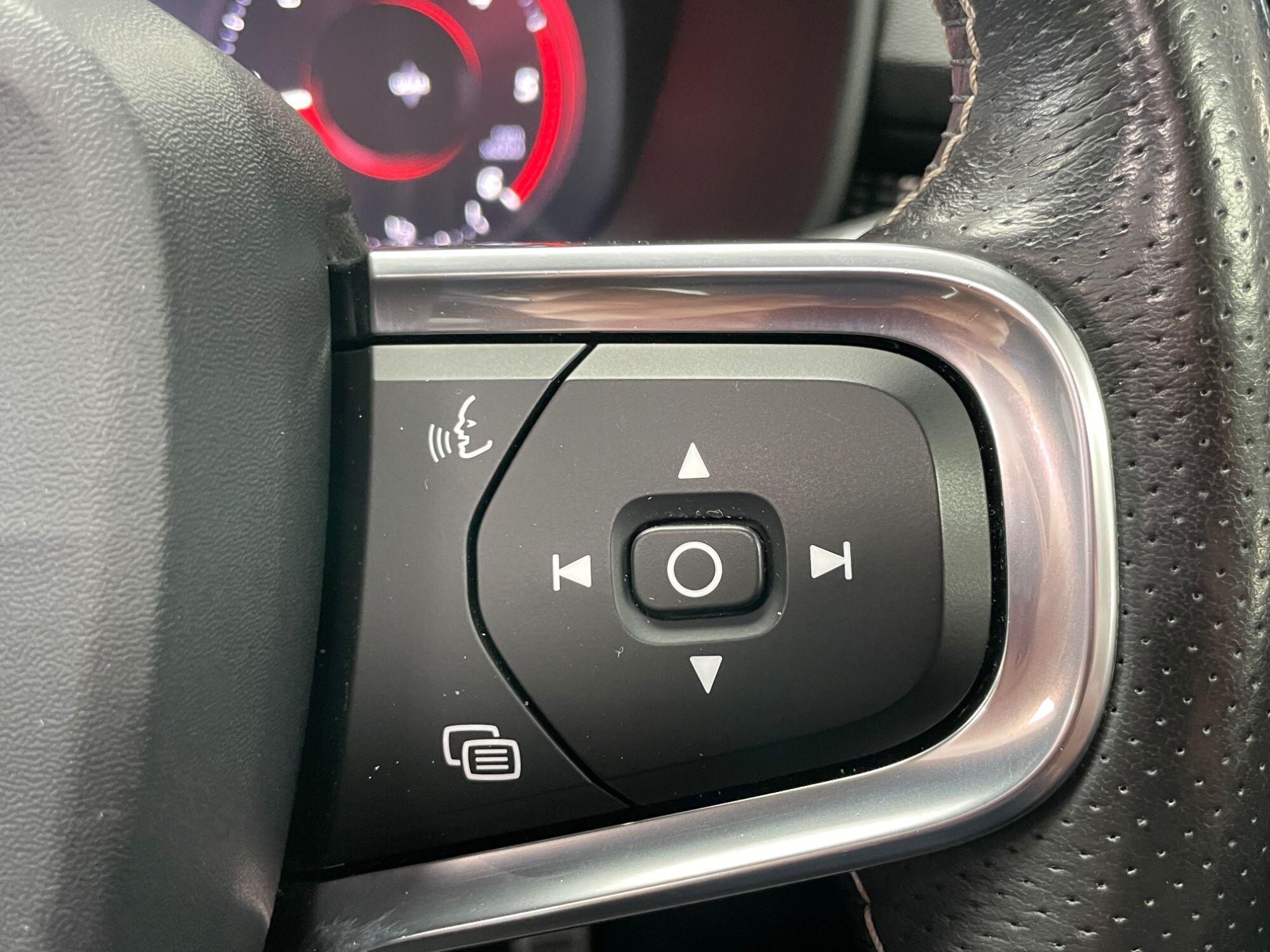 Volvo XC40 - Image 37