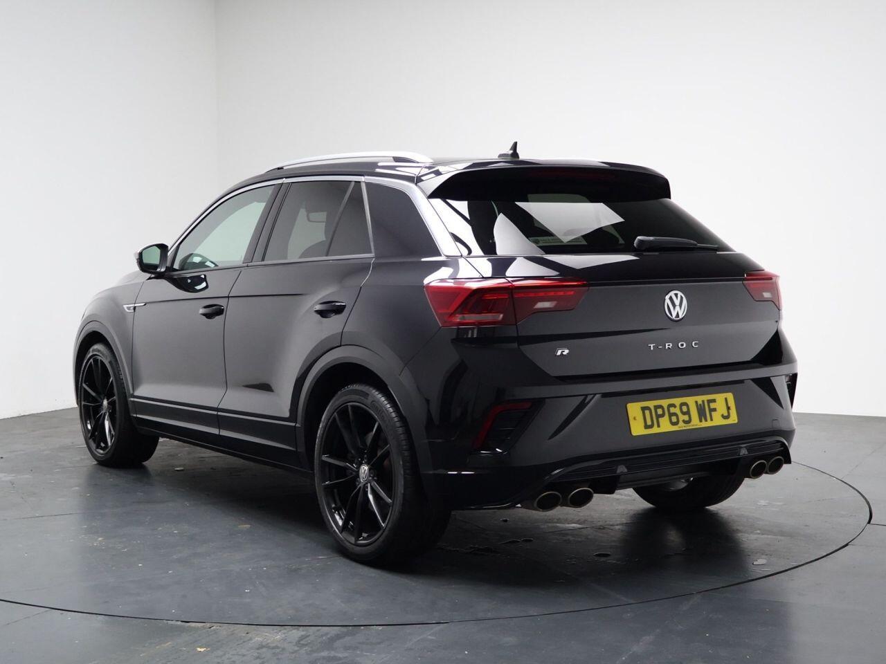 Volkswagen T-Roc - Image 9
