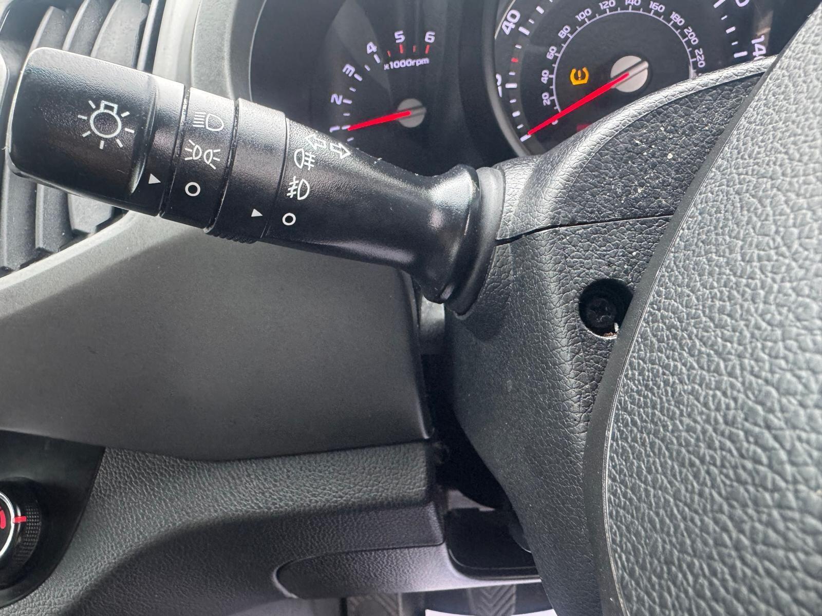 Kia Sportage - Image 44