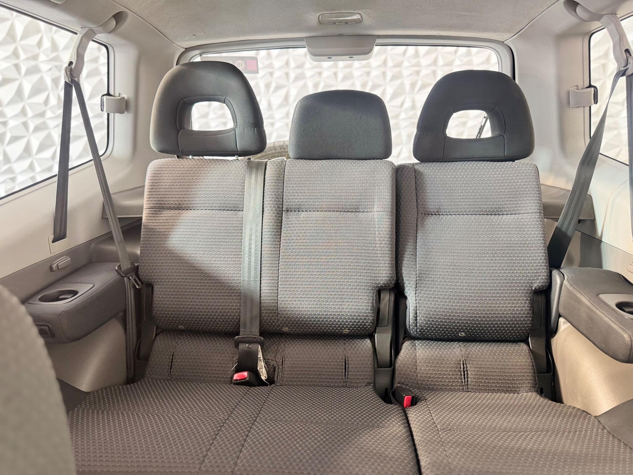 Mitsubishi Shogun - Image 27