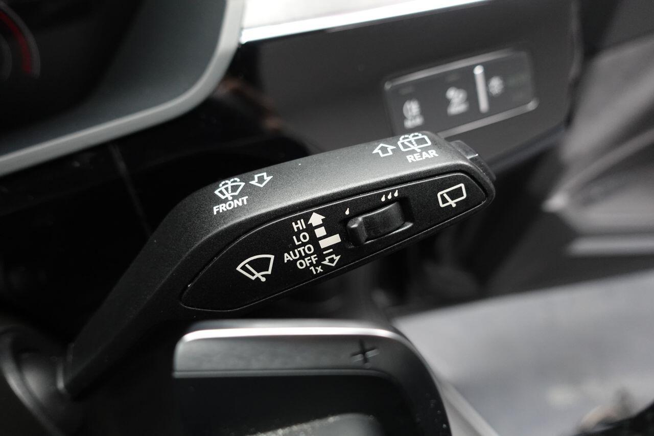 Audi E-Tron - Image 53