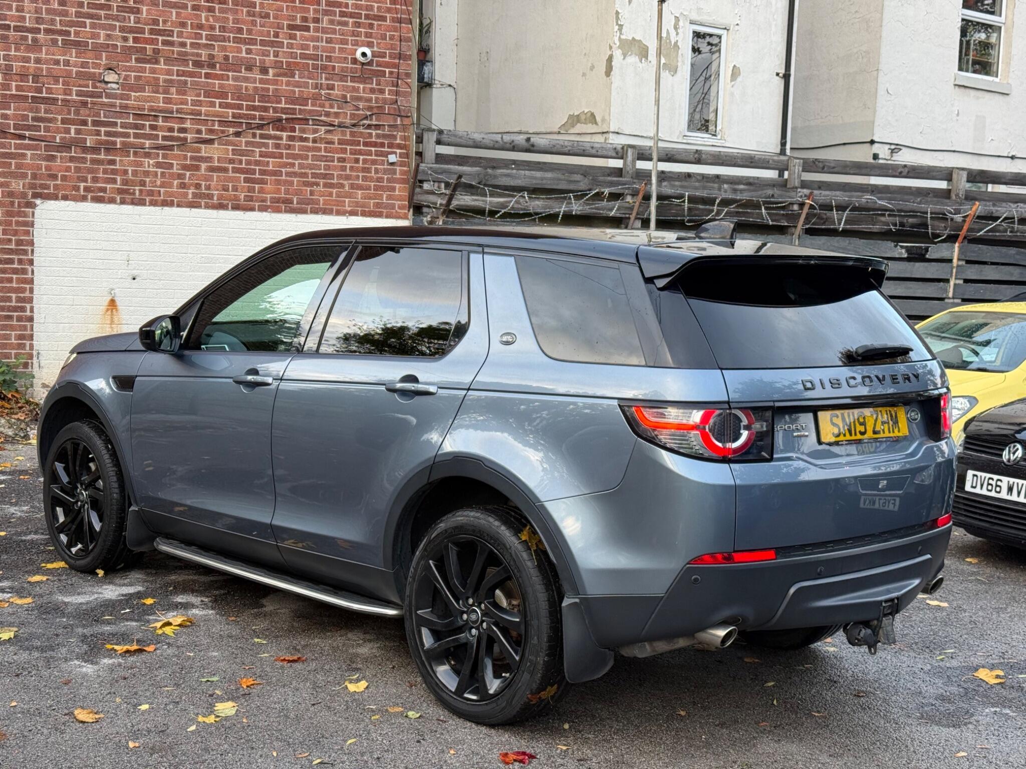Land Rover DISCOVERY SPORT - Image 5