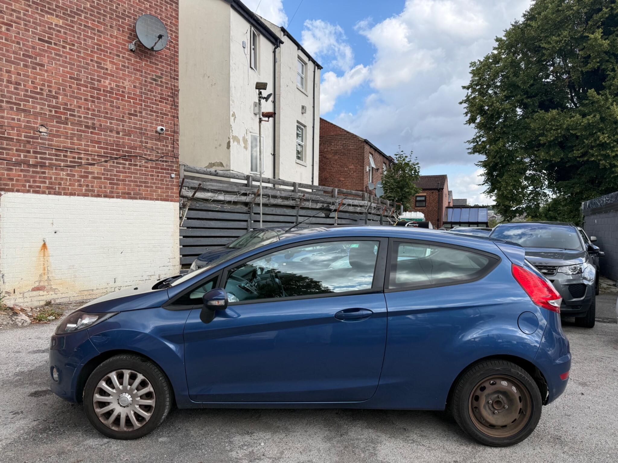 Ford Fiesta - Image 4