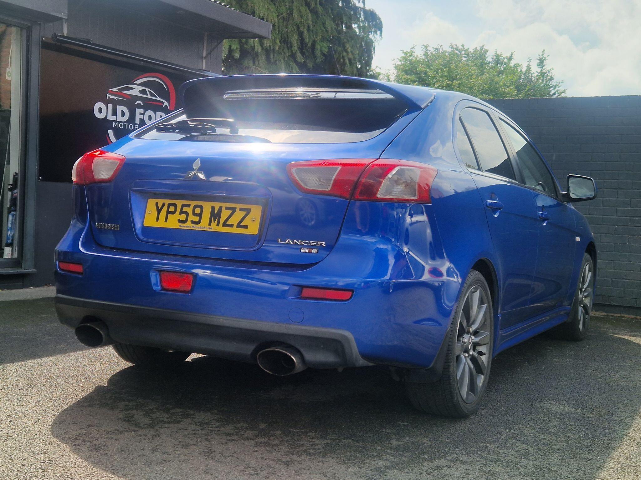 Mitsubishi Lancer - Image 22