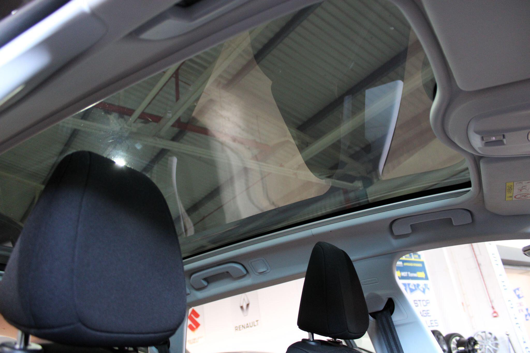 Peugeot 308 SW - Image 8