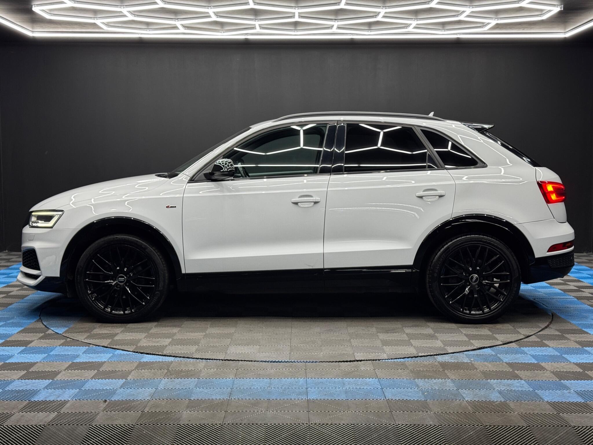 Audi Q3 - Image 8