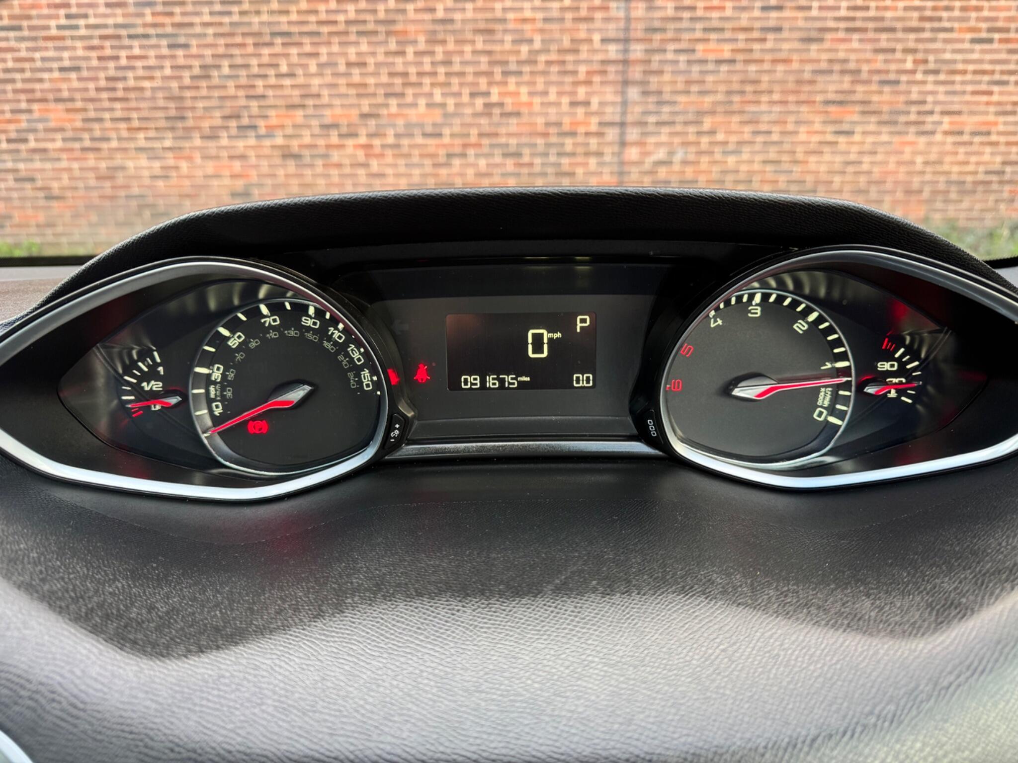 Peugeot 308 - Image 36