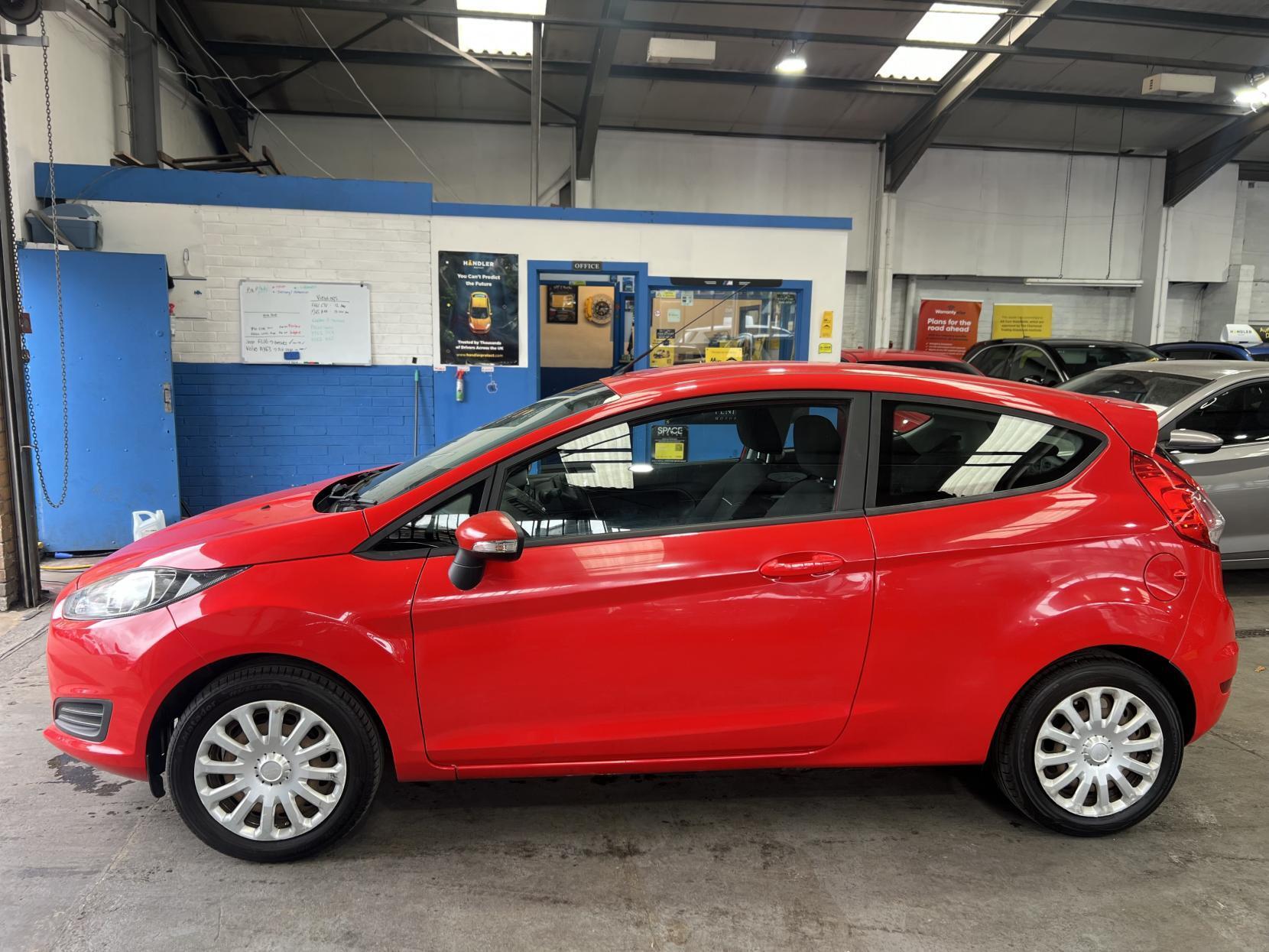 Ford Fiesta - Image 4