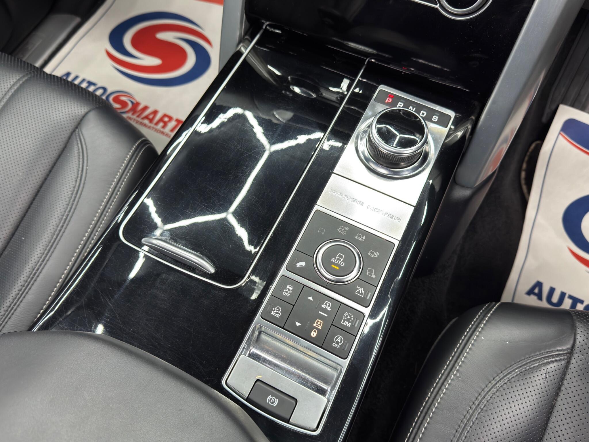 Land Rover Range Rover - Image 24