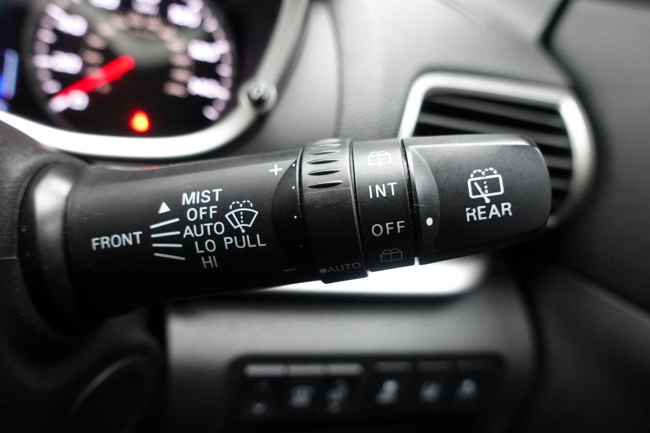 Mitsubishi Eclipse Cross - Image 36