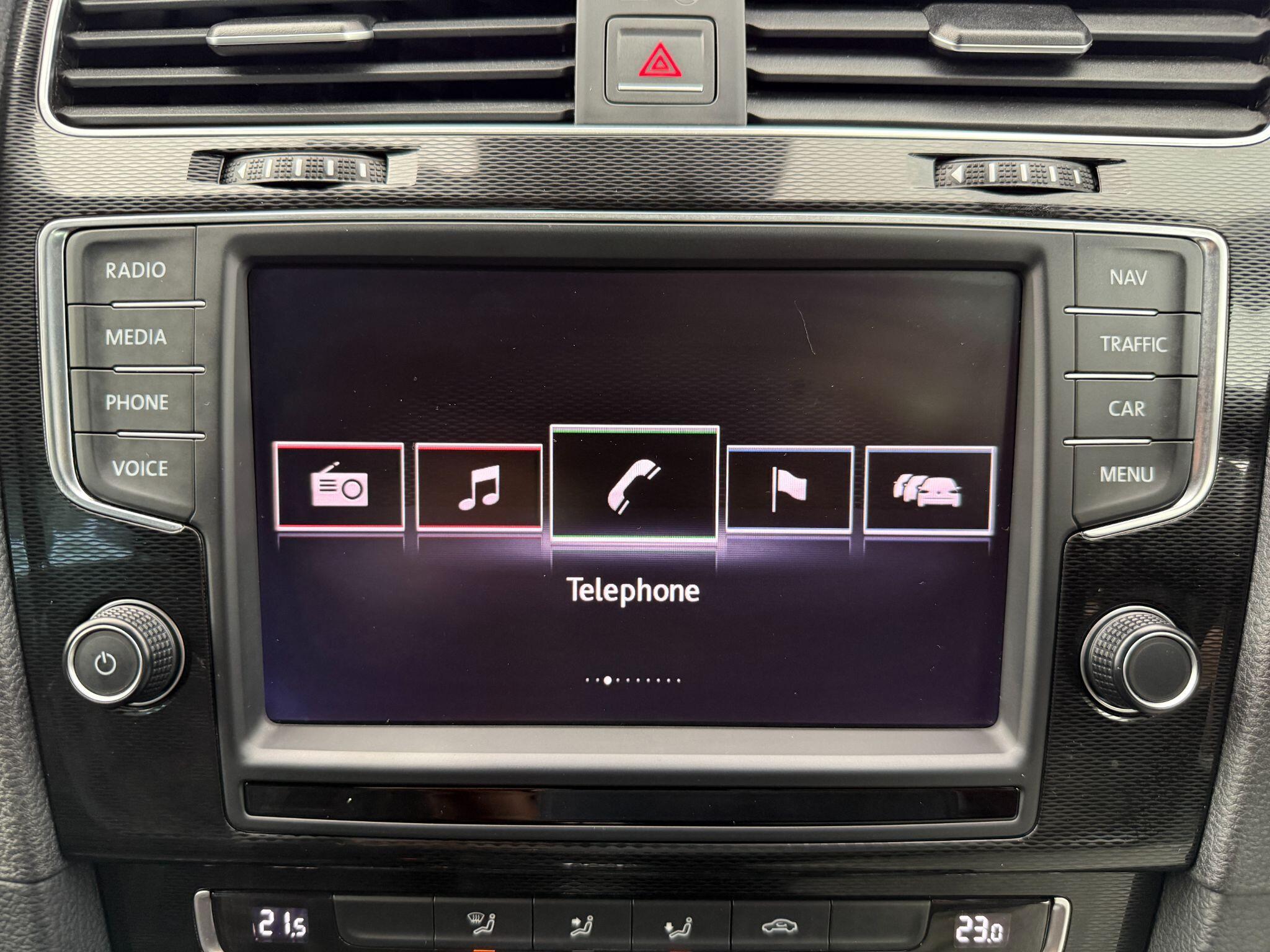 Volkswagen Golf - Image 43