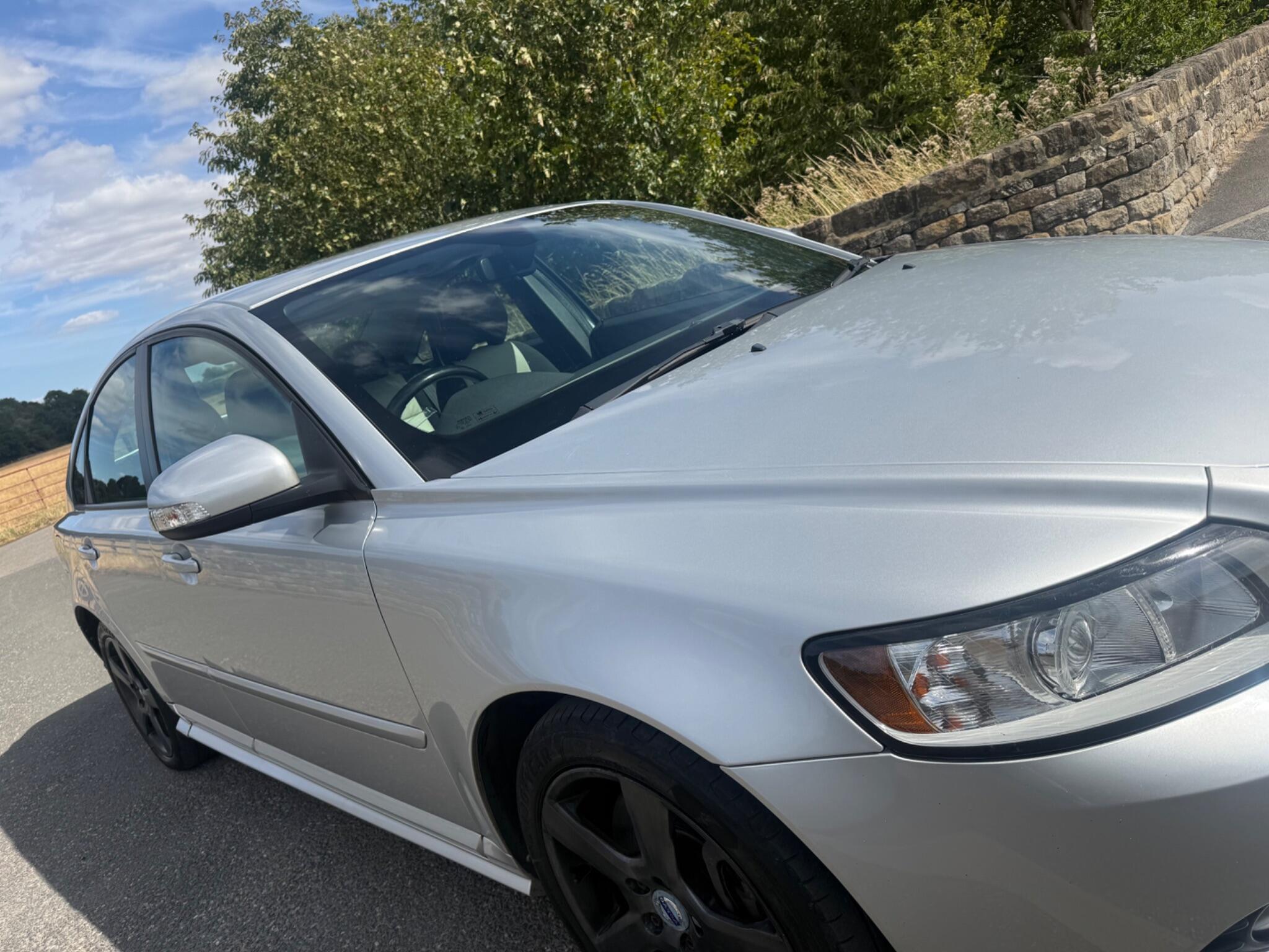 Volvo S40 - Image 14
