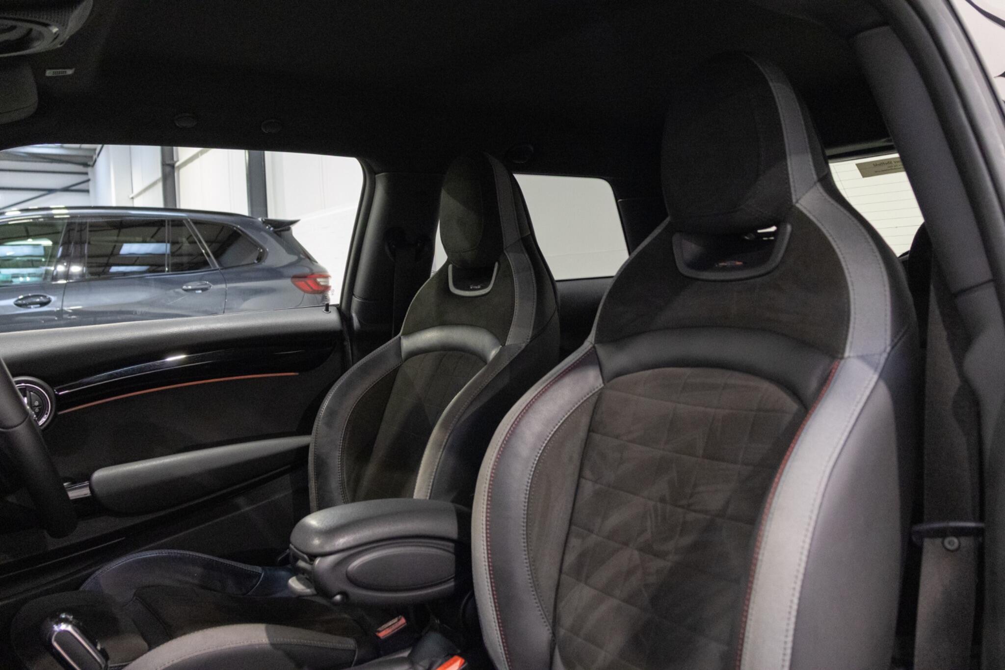 MINI Hatch - Image 14