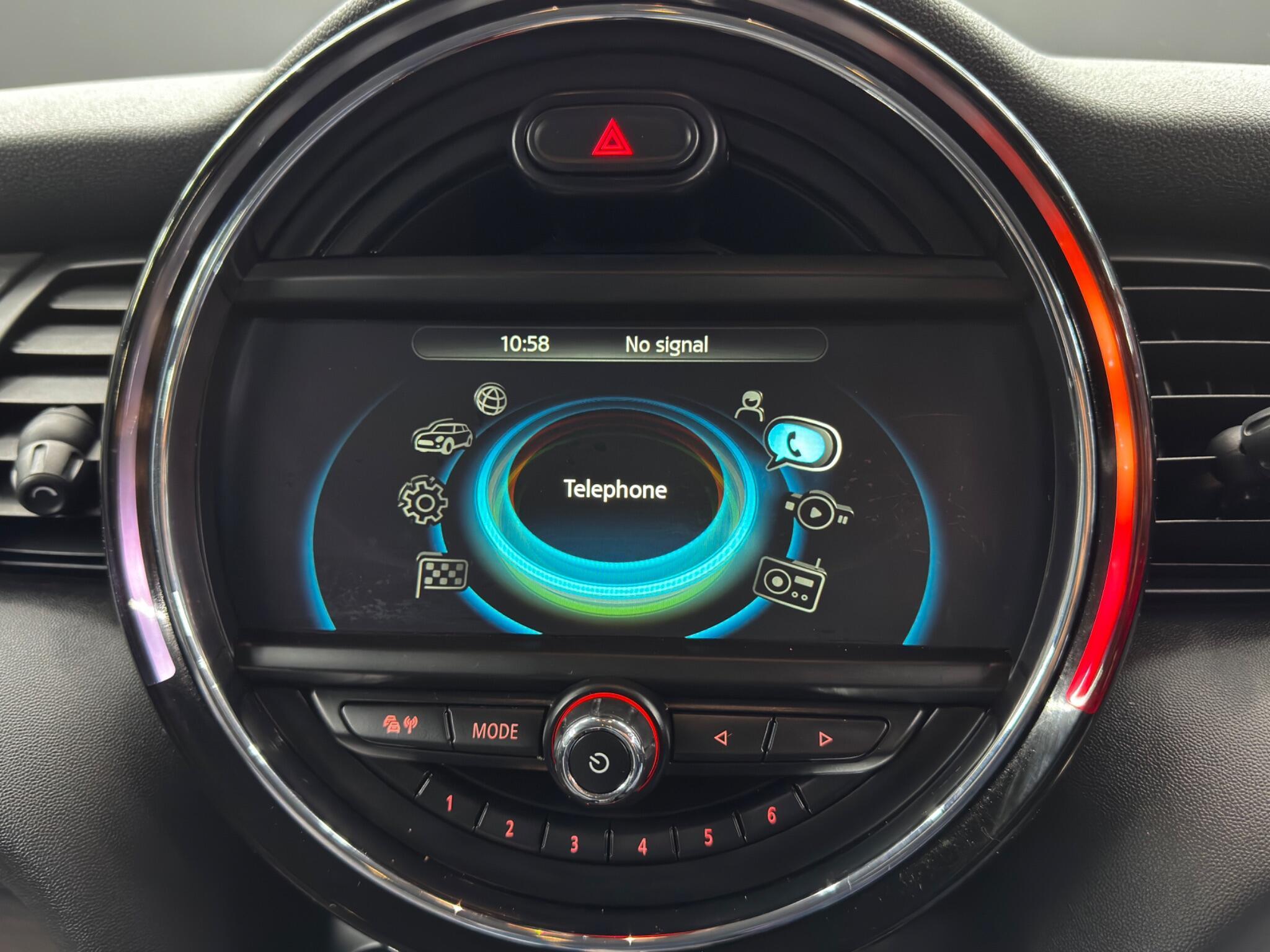 MINI Hatch - Image 30