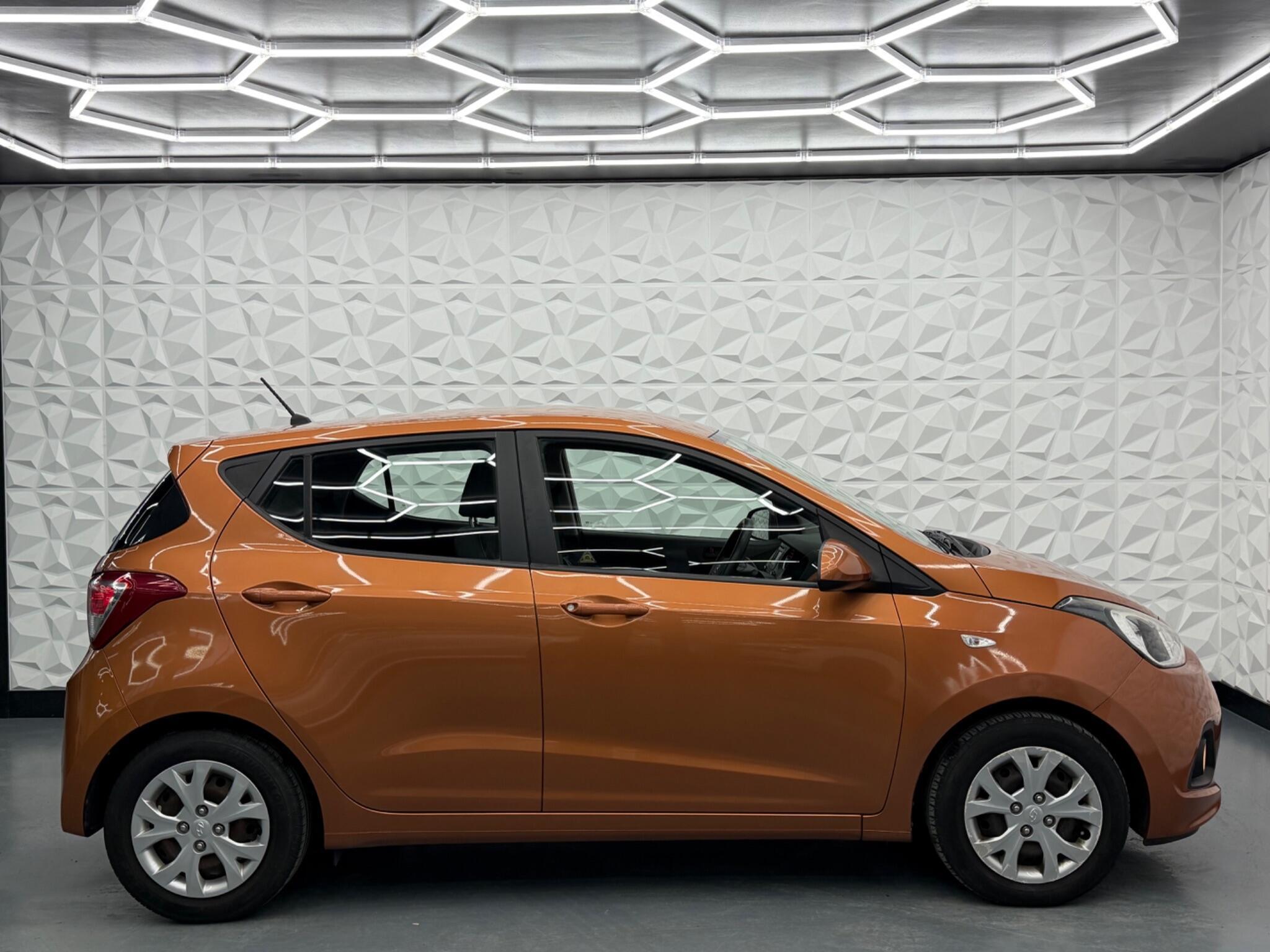 Hyundai i10 - Image 10