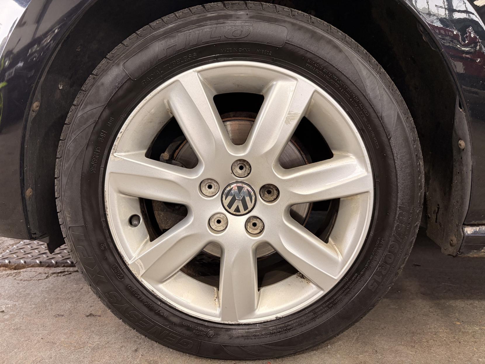 Volkswagen Polo - Image 15