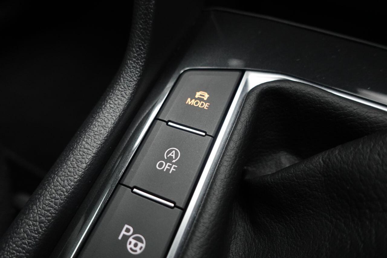 Volkswagen Tiguan - Image 40