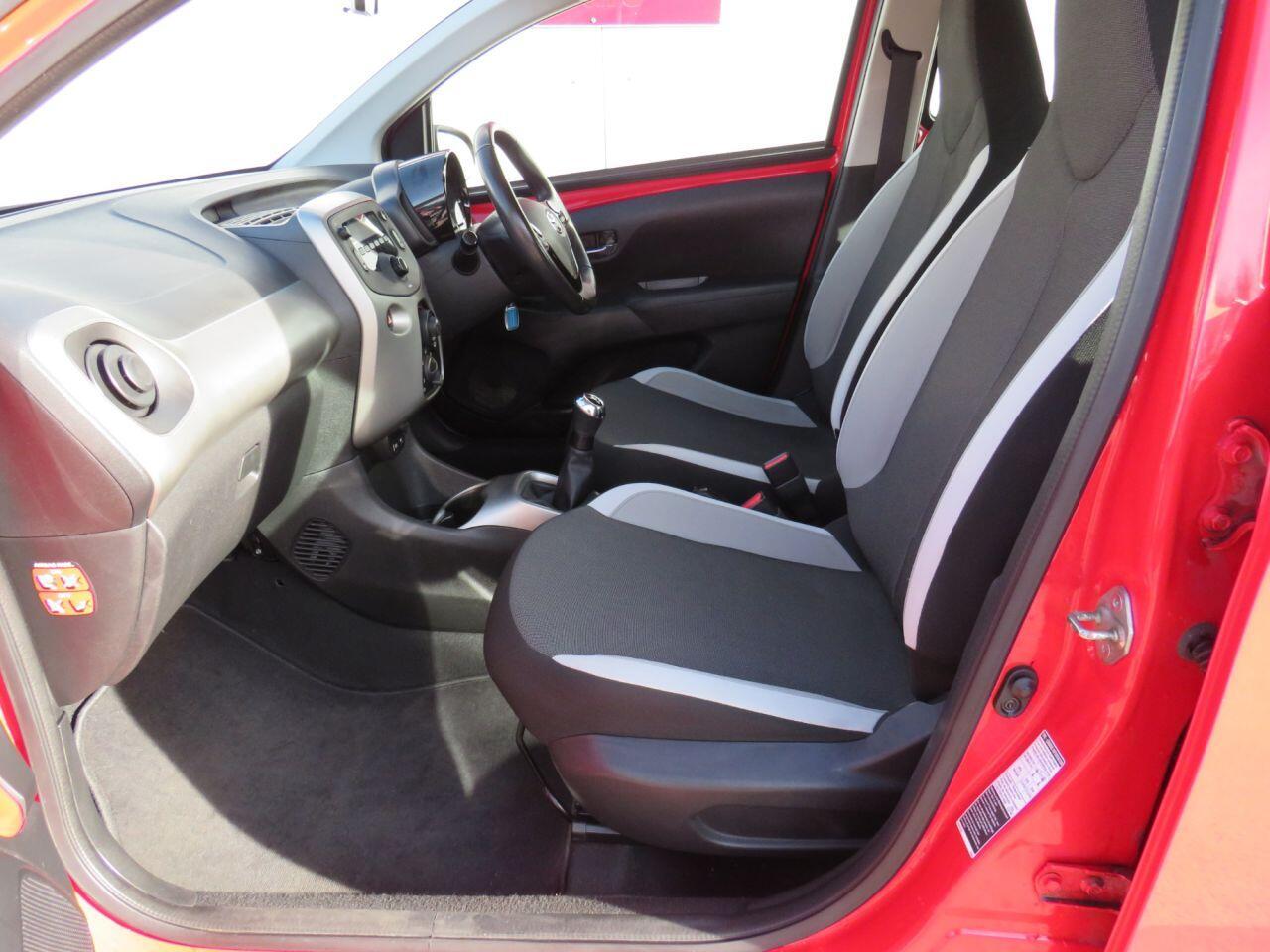 Toyota Aygo - Image 9