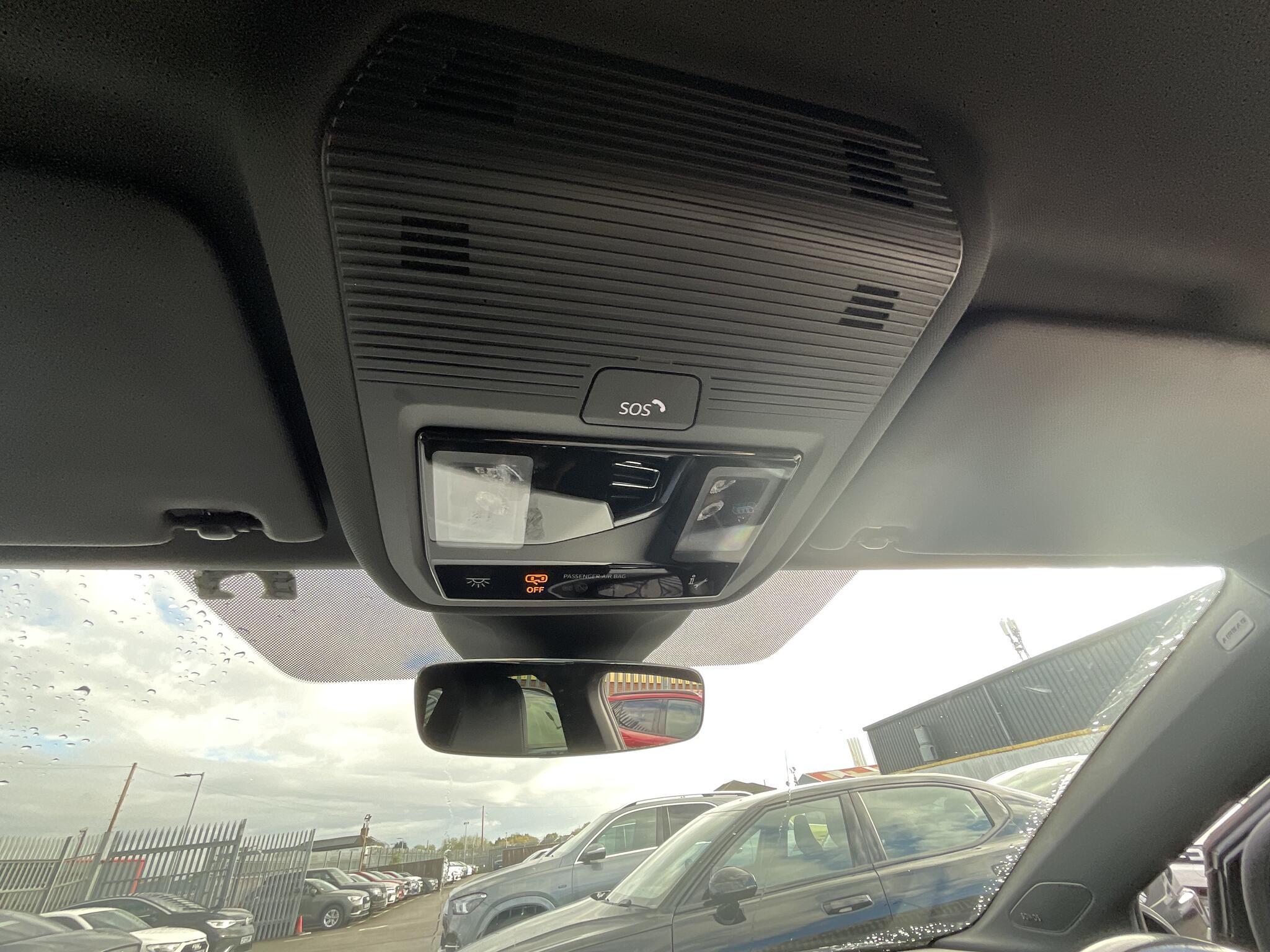 Audi Q4 E-Tron - Image 18