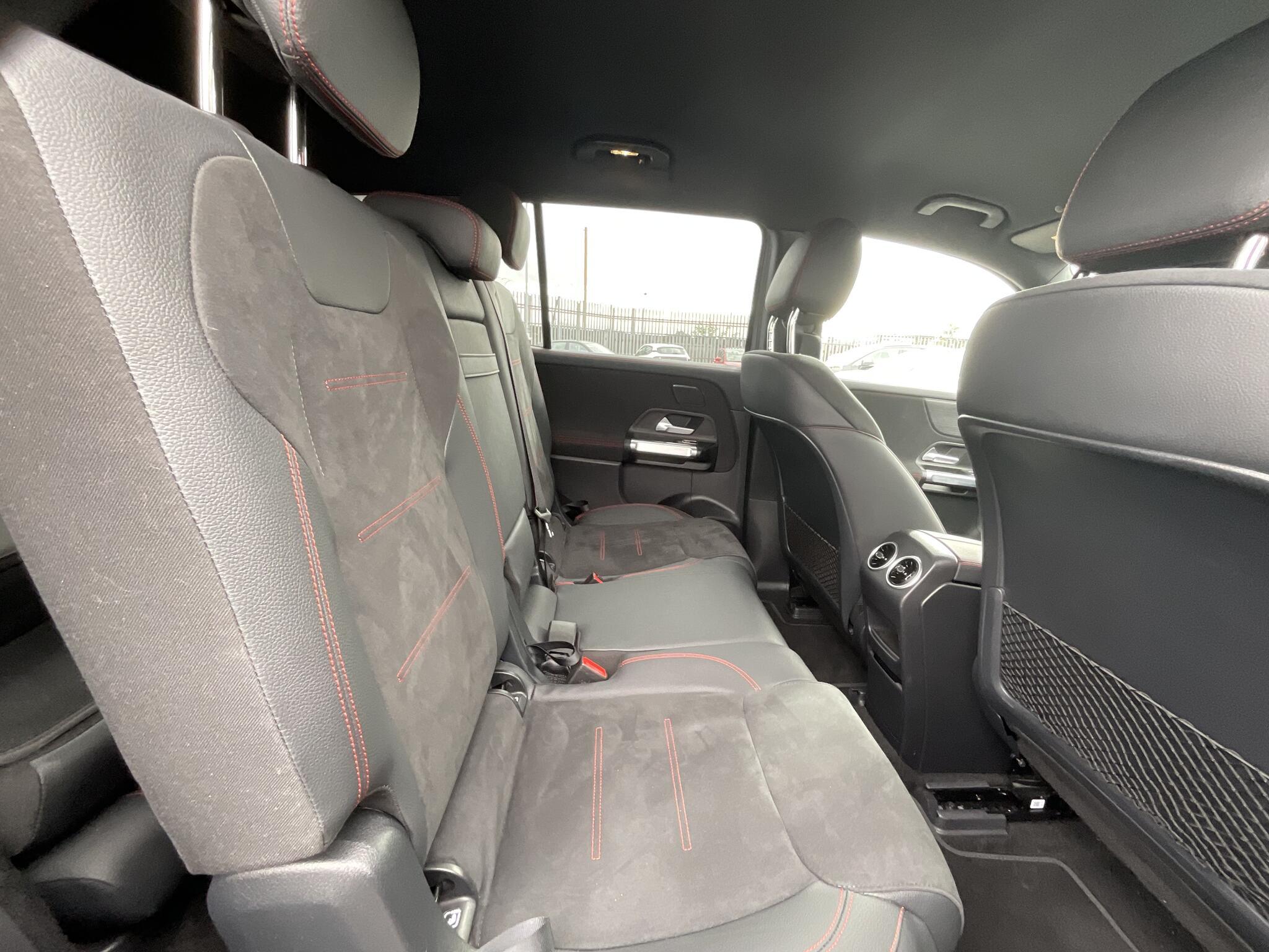 Mercedes Eqb - Image 12