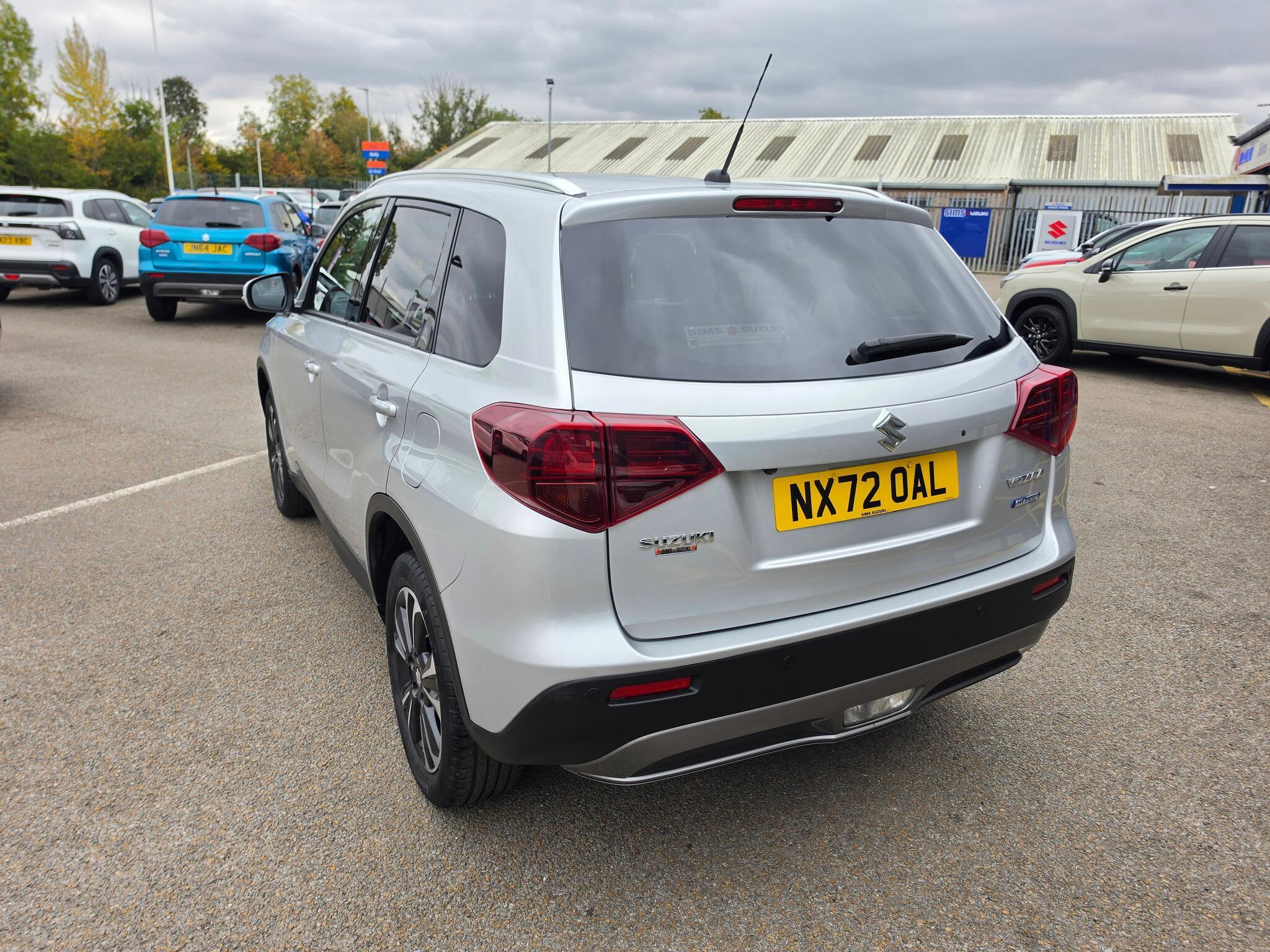 Suzuki Vitara - Image 9