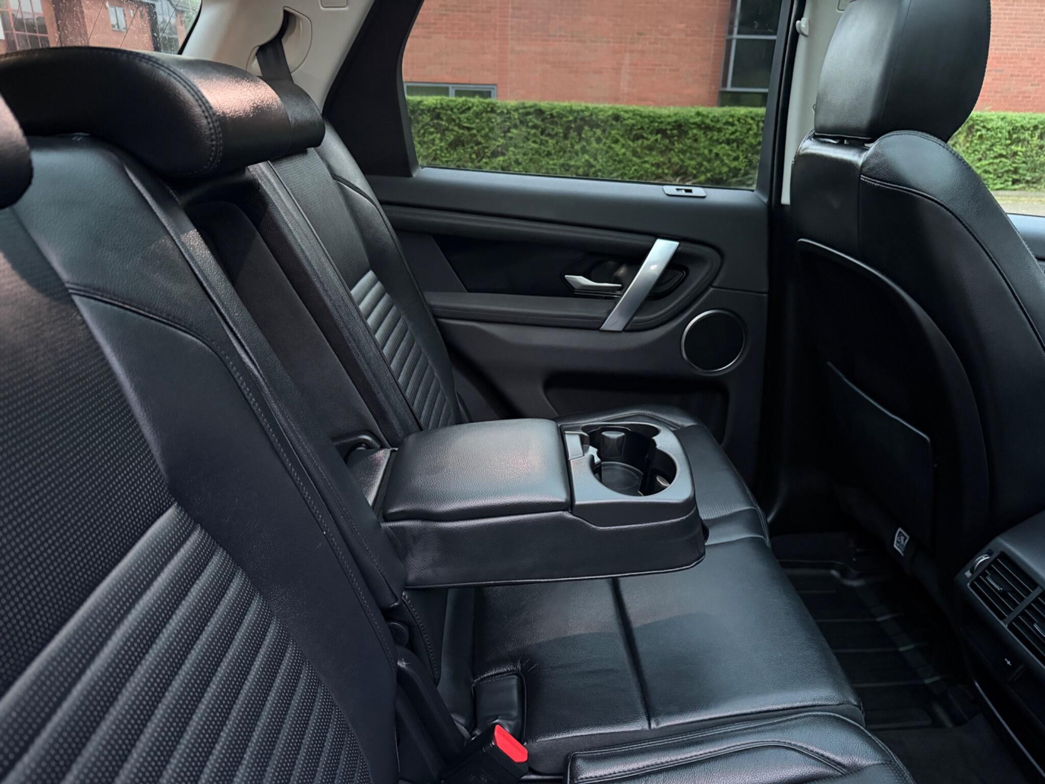 Land Rover DISCOVERY SPORT - Image 34
