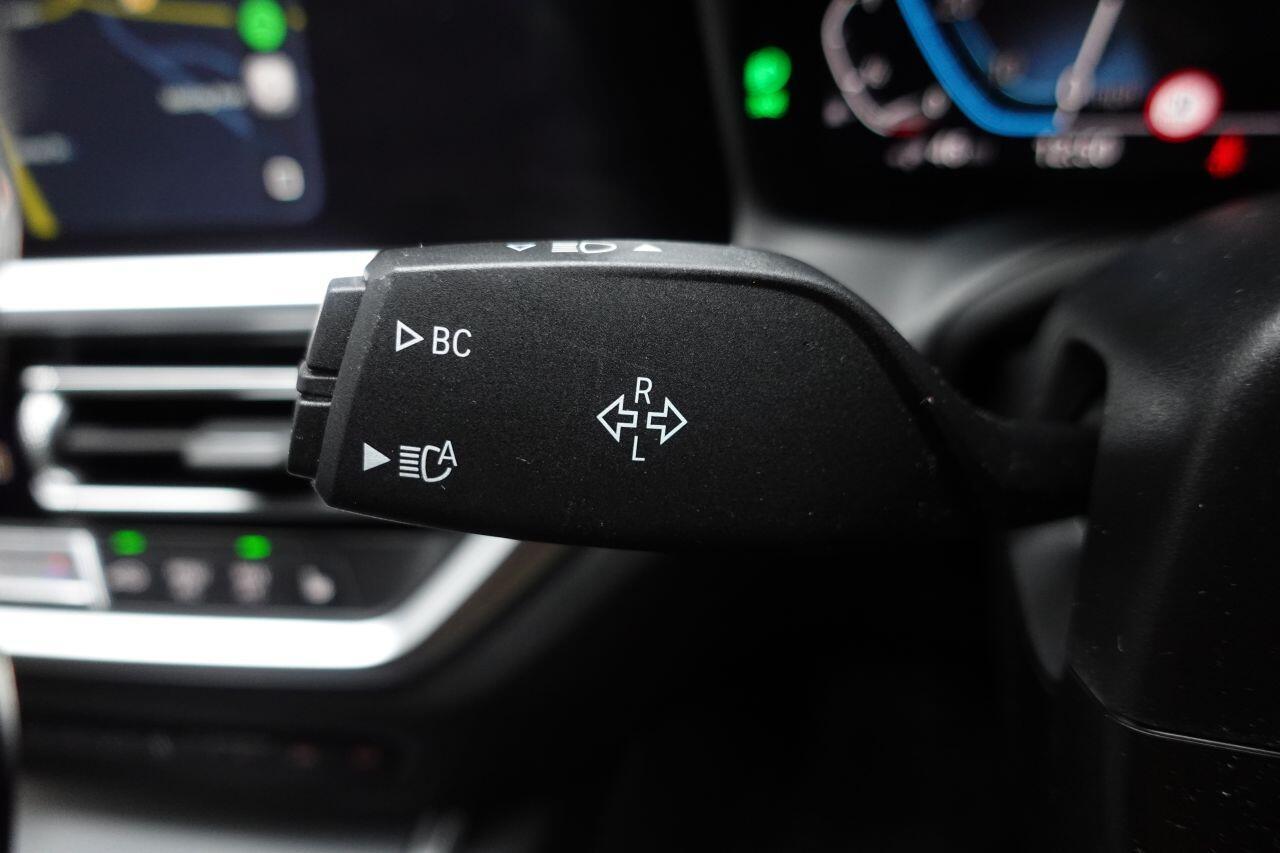 BMW 3 Series - Image 45