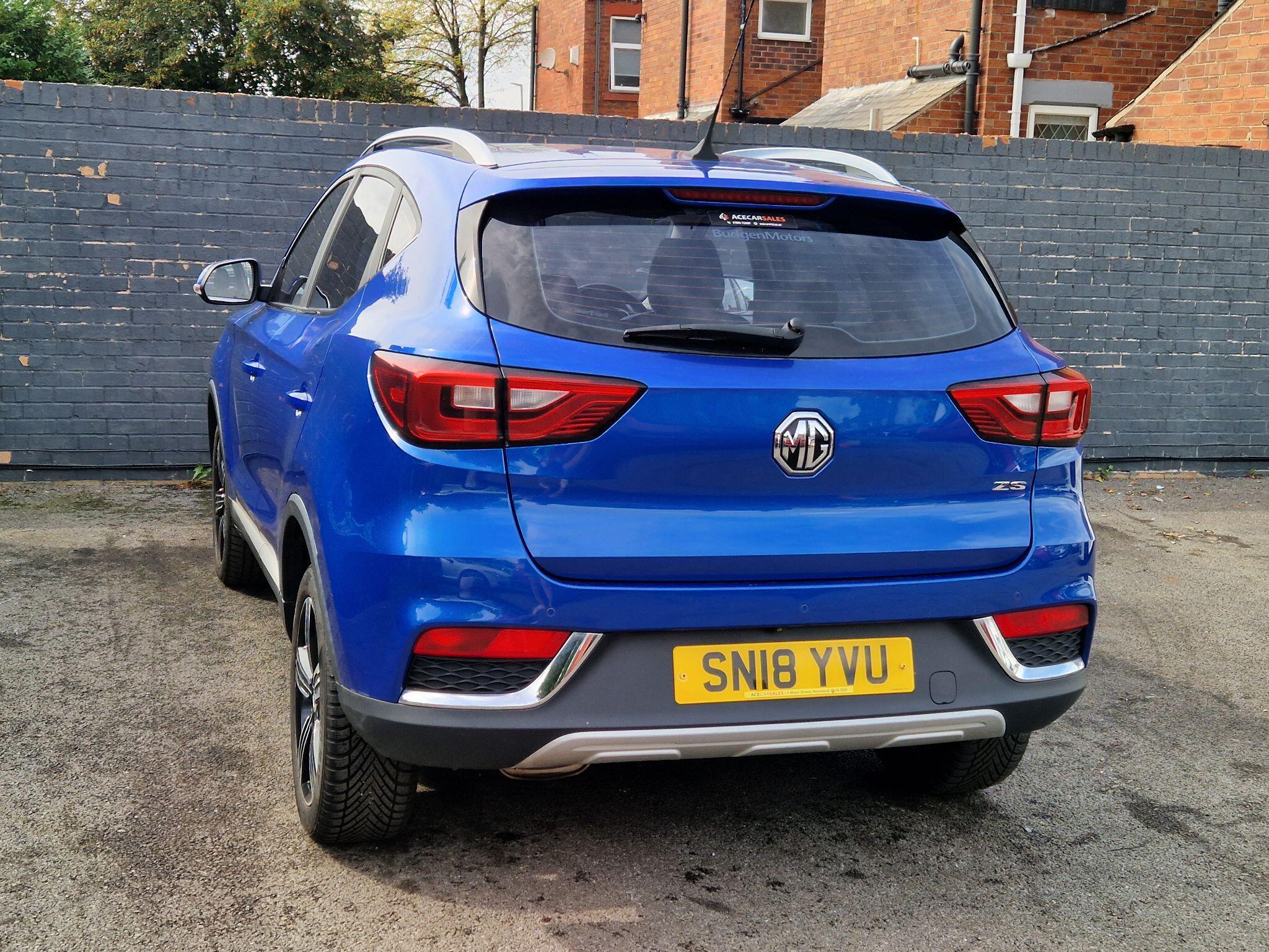 MG MG ZS - Image 8