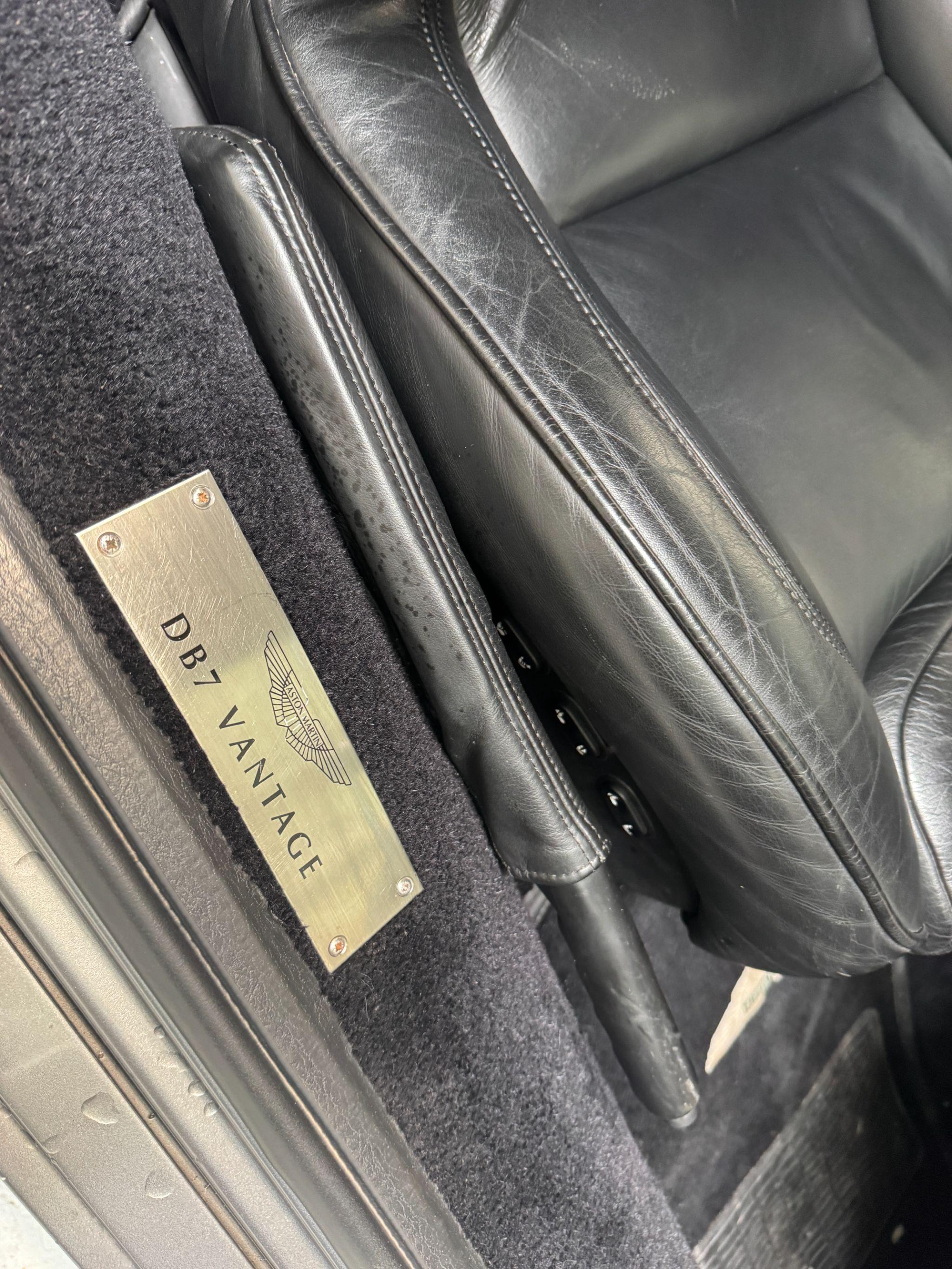 Aston Martin DB7 - Image 57