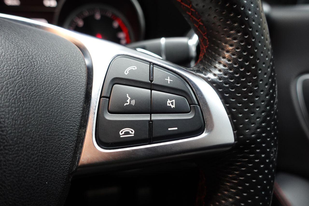 Mercedes-benz CLA - Image 34