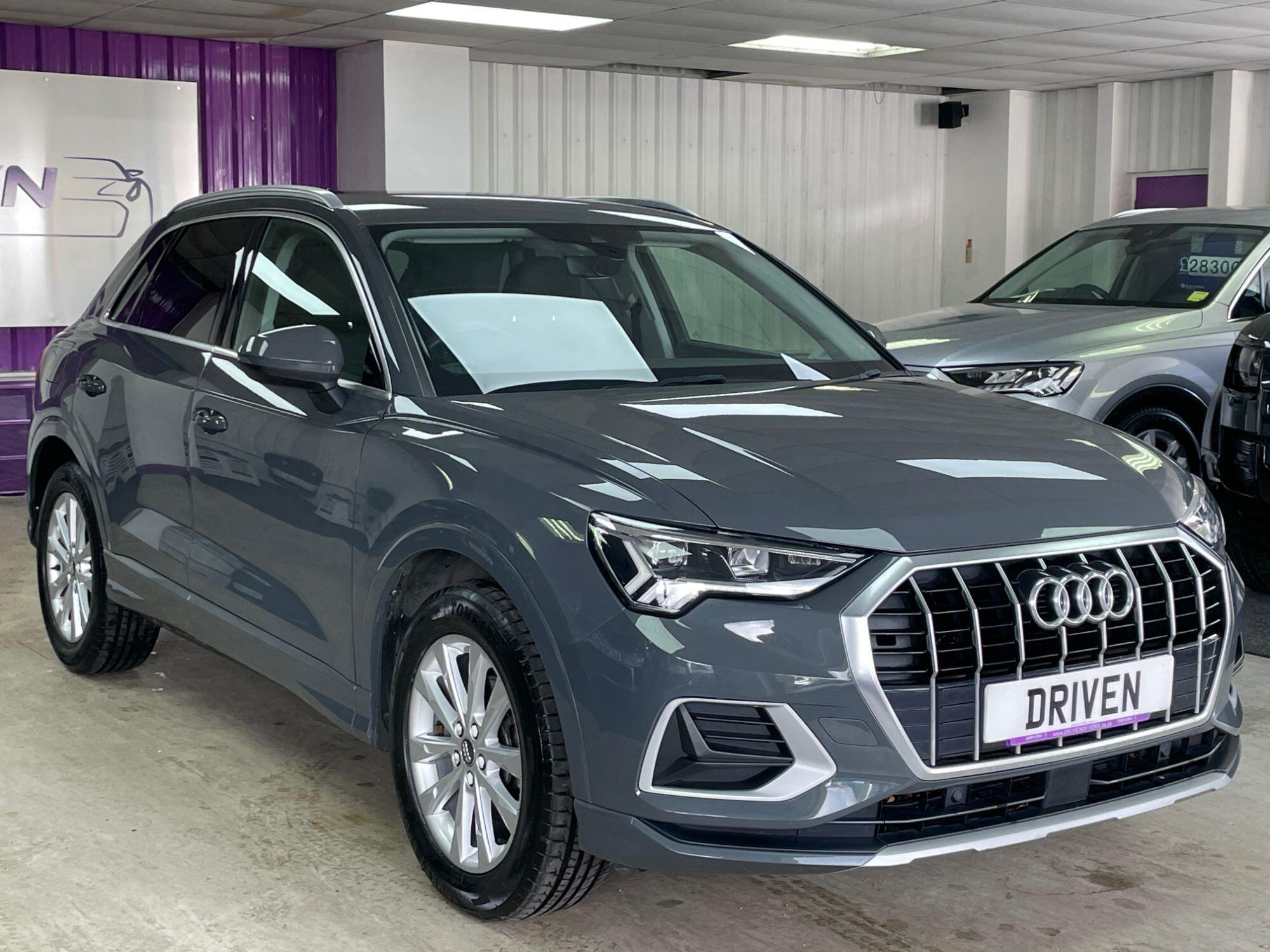 Audi Q3 - Image 5