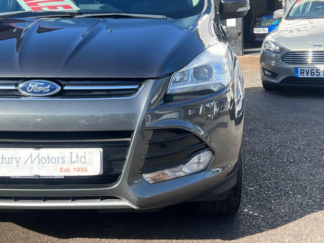 Ford Kuga - Image 13