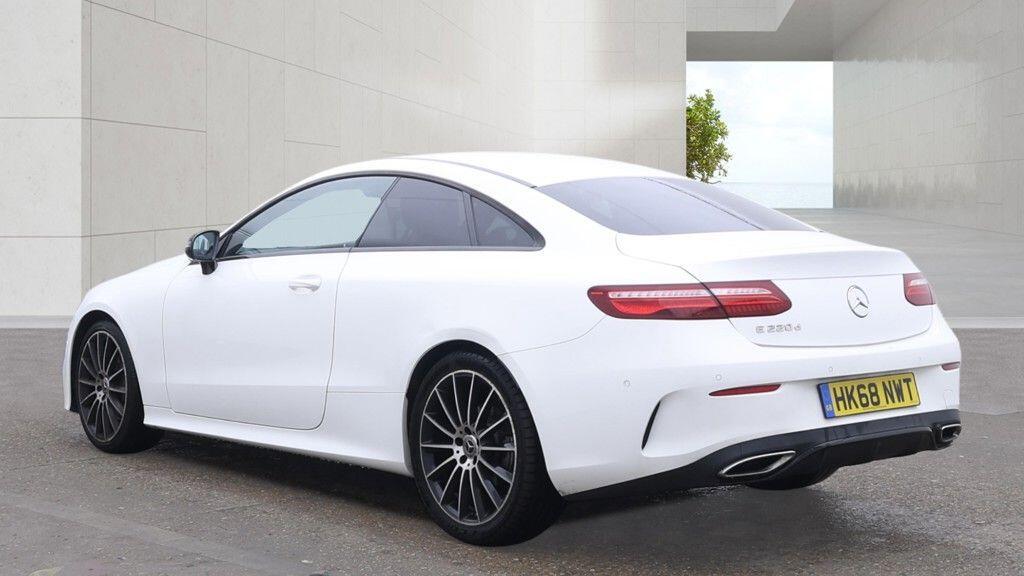 Mercedes-benz E Class - Image 4