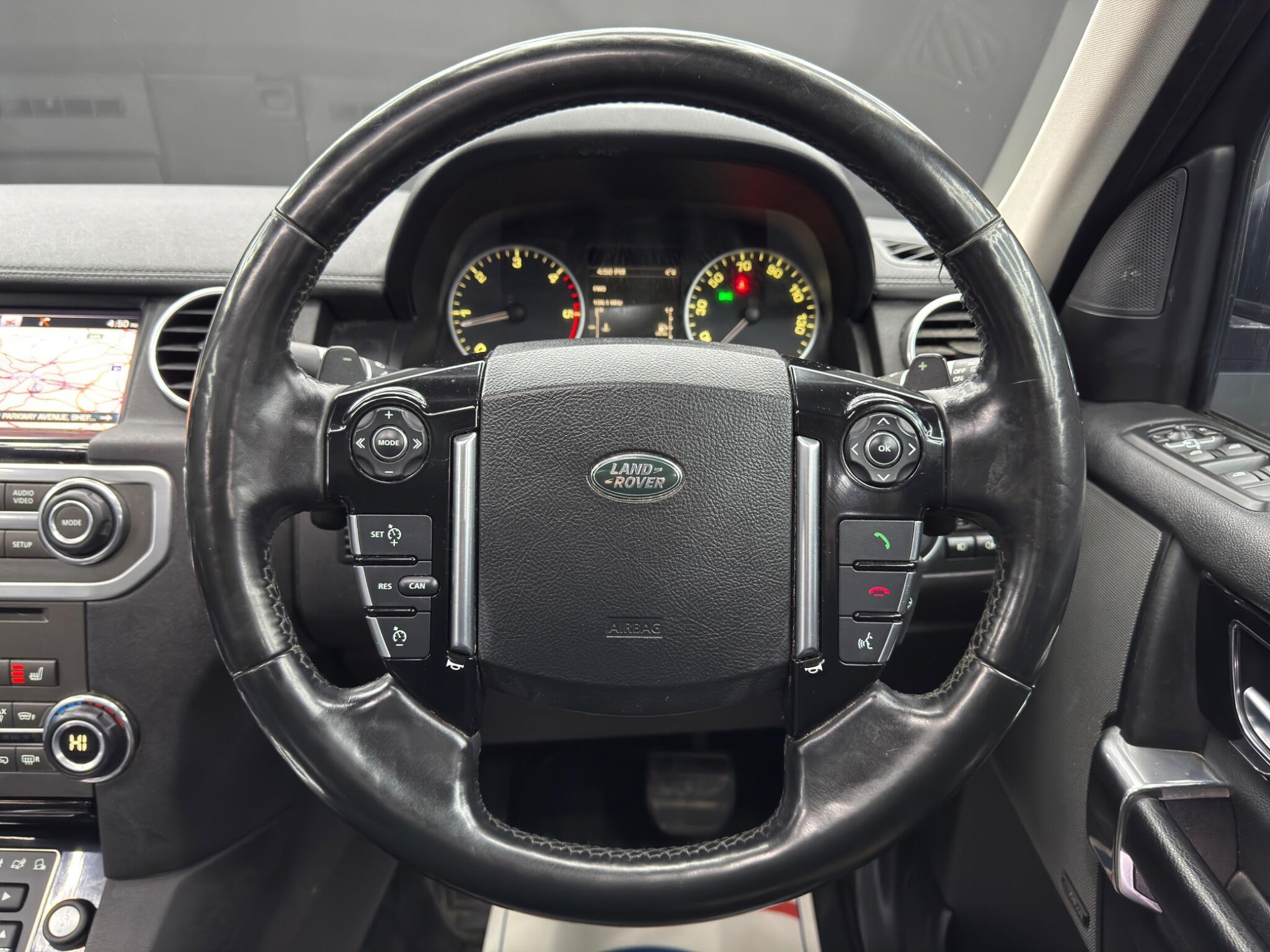 Land Rover DISCOVERY 4 - Image 20