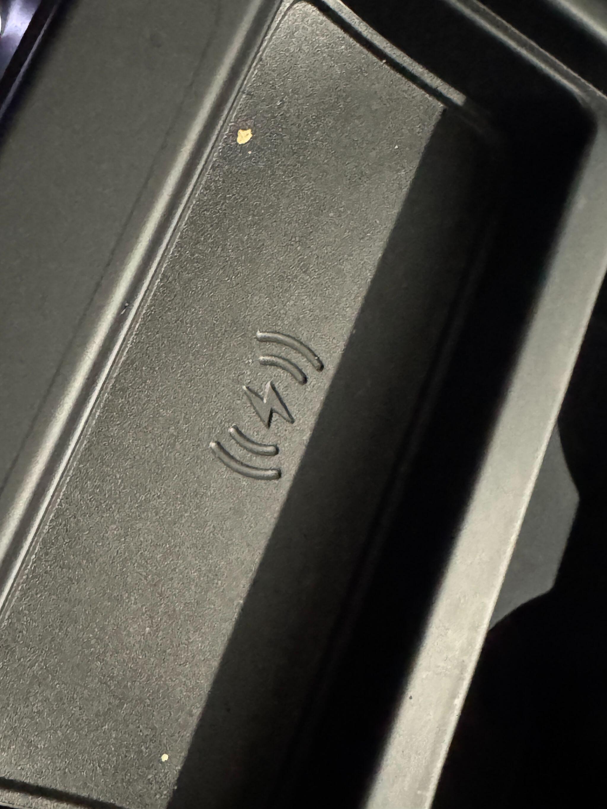 Land Rover Defender 110 - Image 89