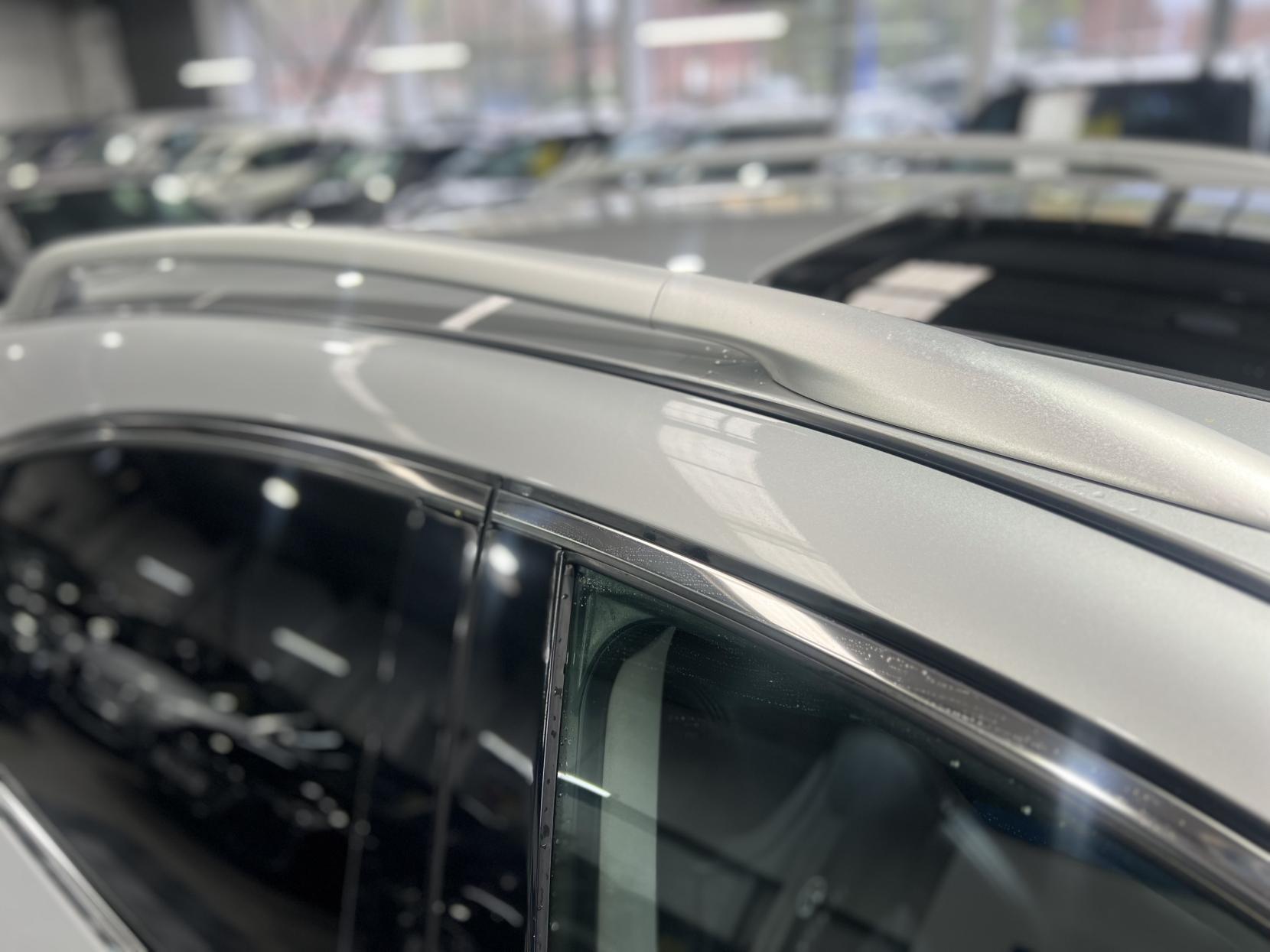 Infiniti FX - Image 14