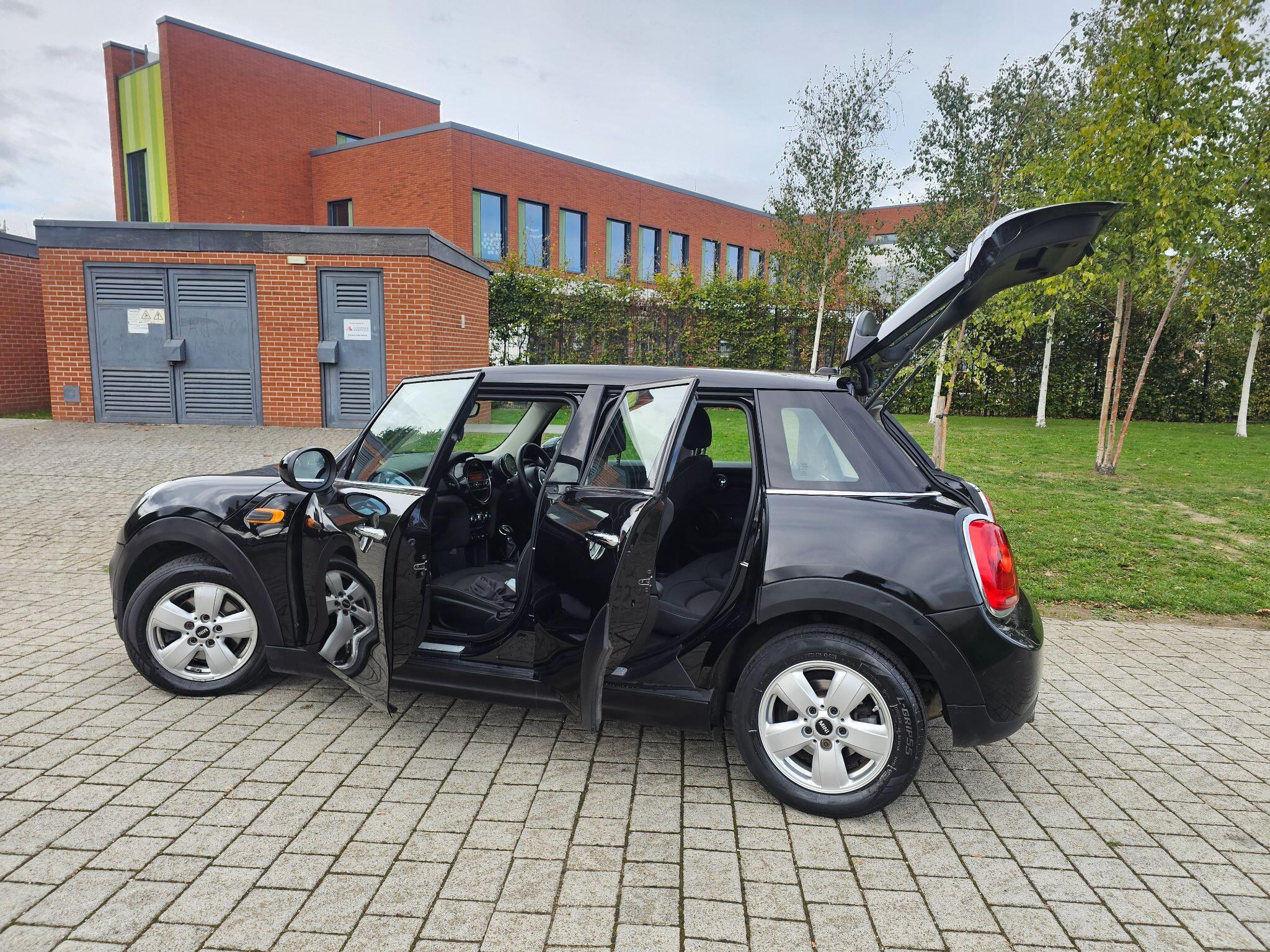 MINI Hatch - Image 19