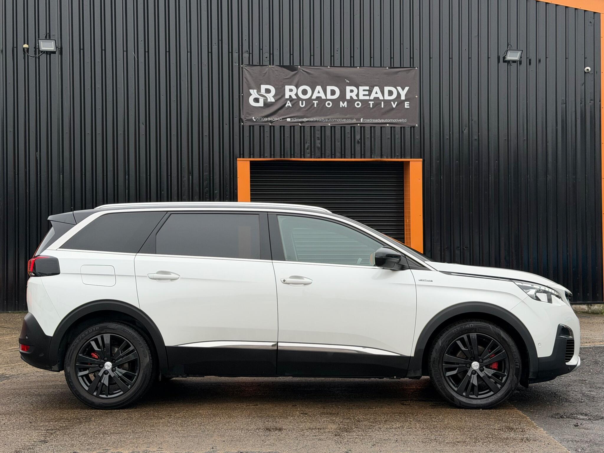 Peugeot 5008 - Image 2