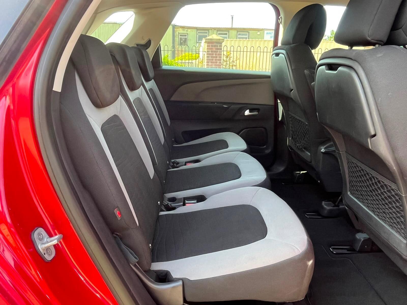 Citroen C4 Picasso - Image 10