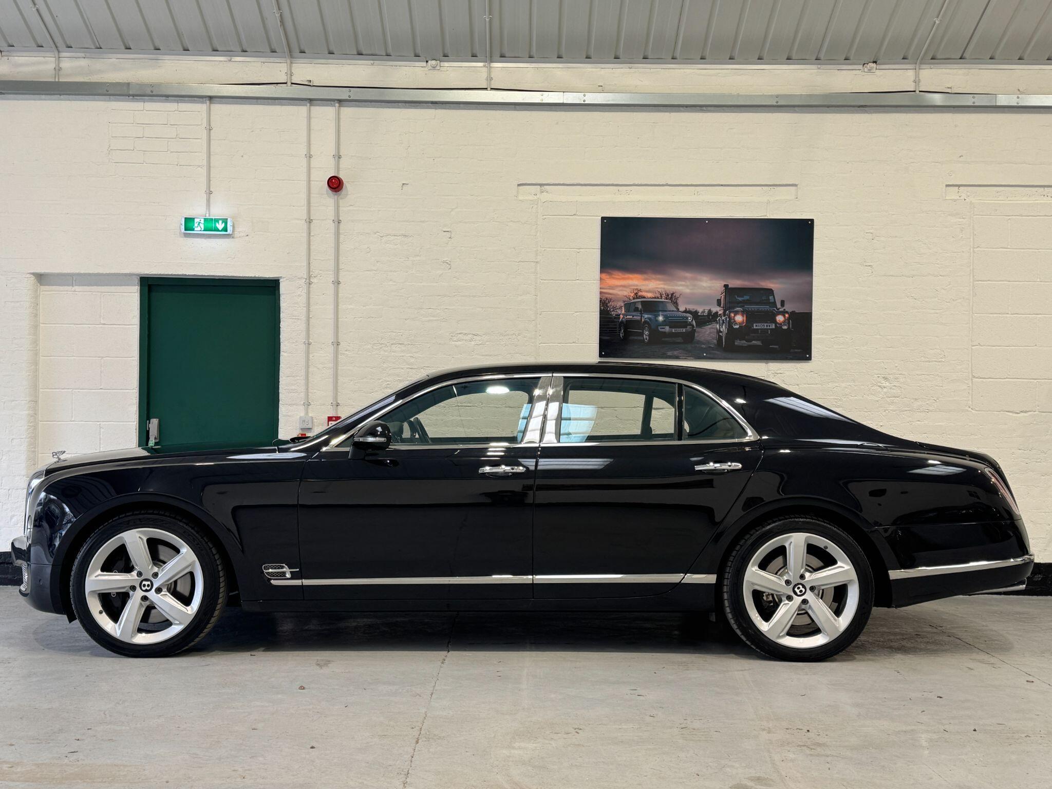Bentley Mulsanne - Image 10