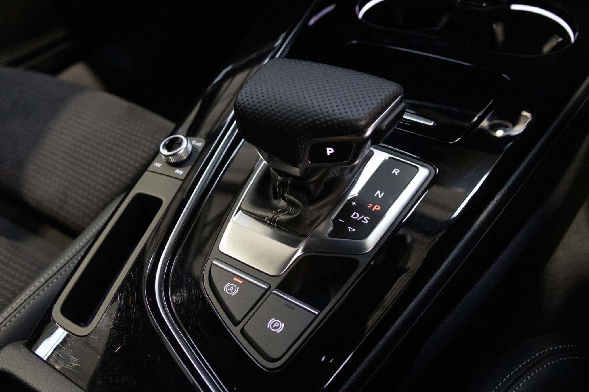 Audi A4 Avant - Image 28