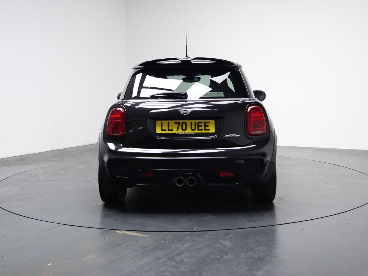 MINI Hatch - Image 18