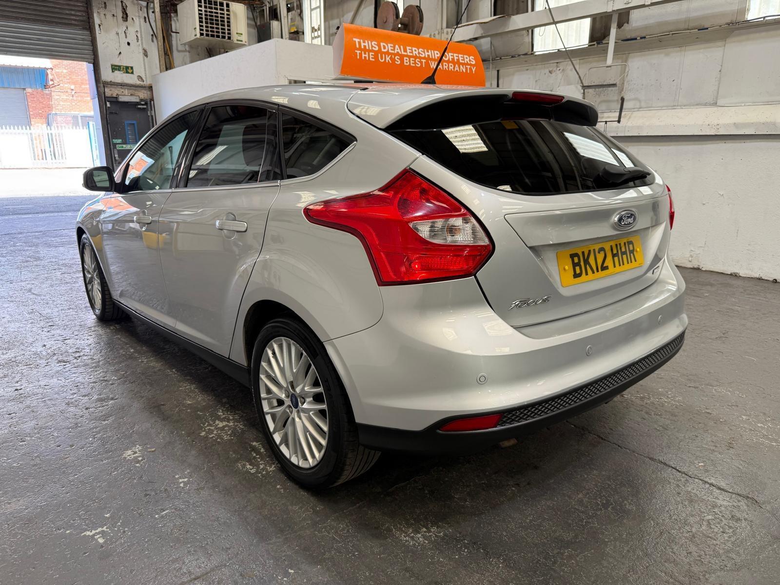 Ford Focus - Image 15