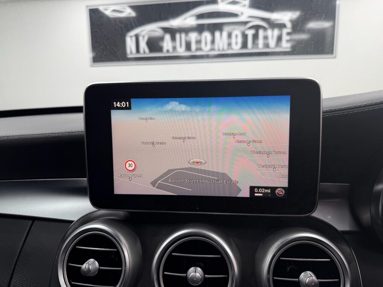 Mercedes C-Class - Image 34