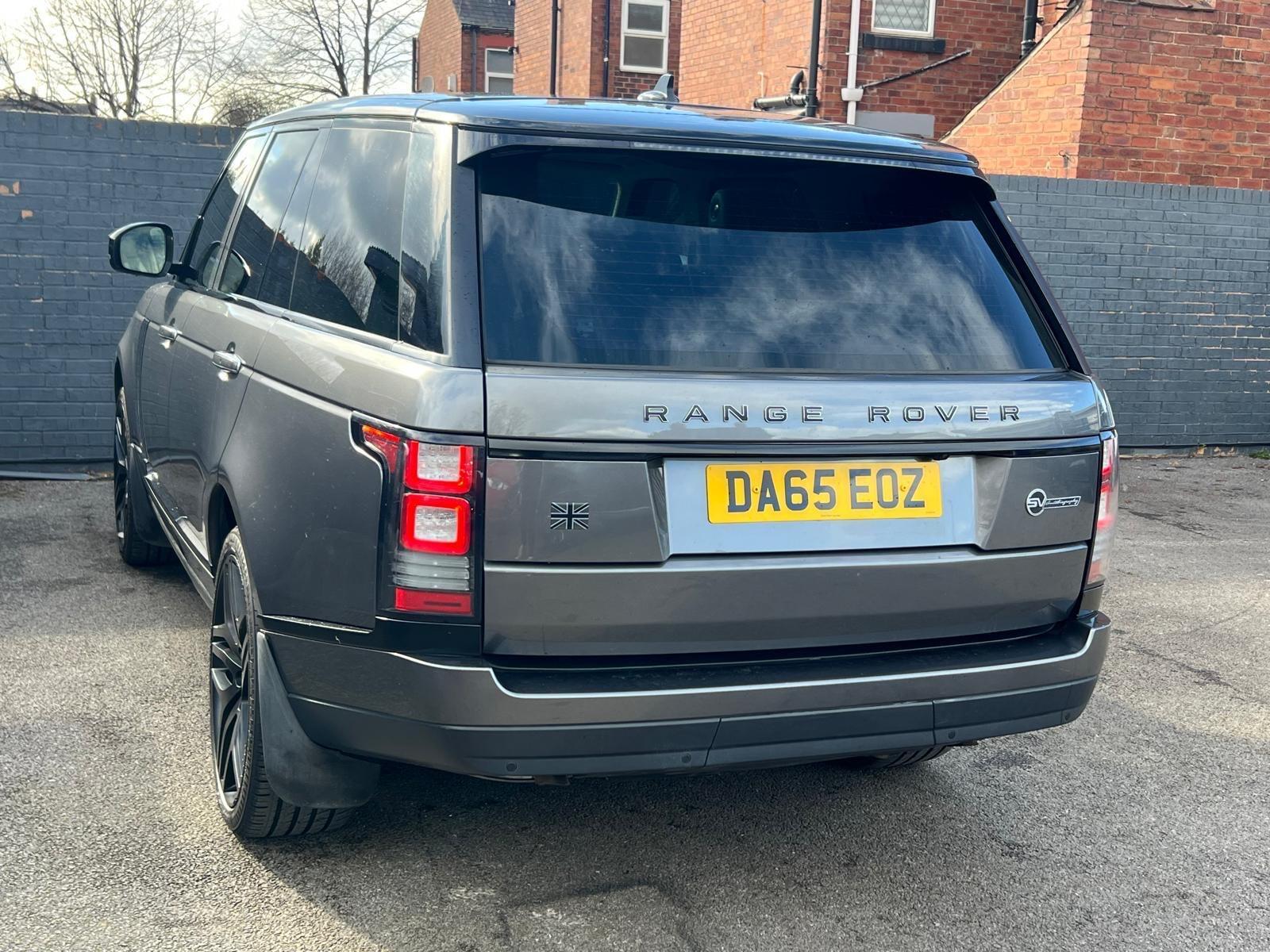 Land Rover Range Rover - Image 8